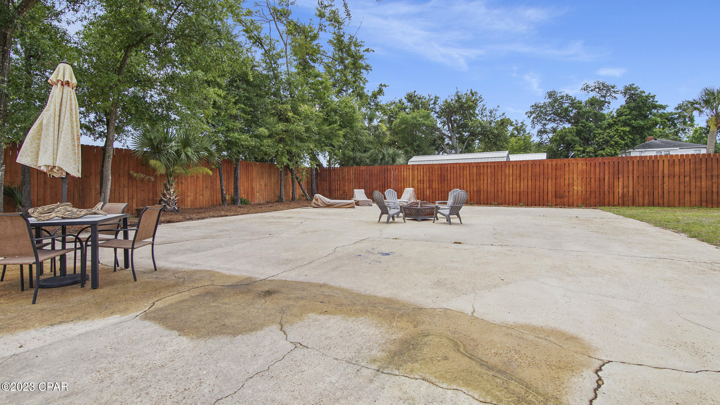 Image 35 For 930 Grace Avenue