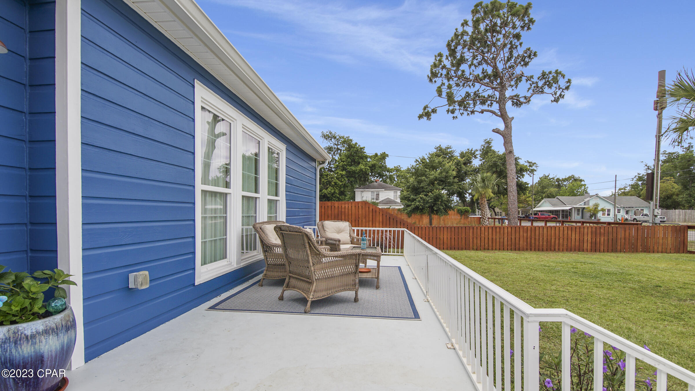 Image 38 For 930 Grace Avenue