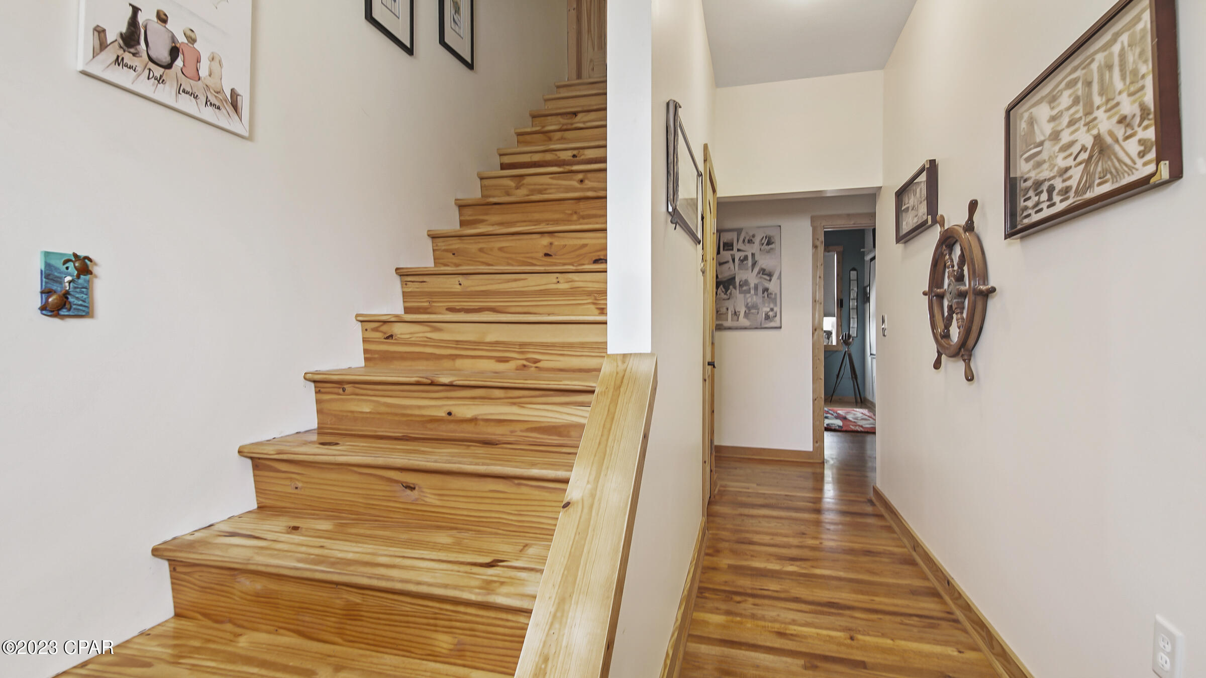 Image 5 For 930 Grace Avenue