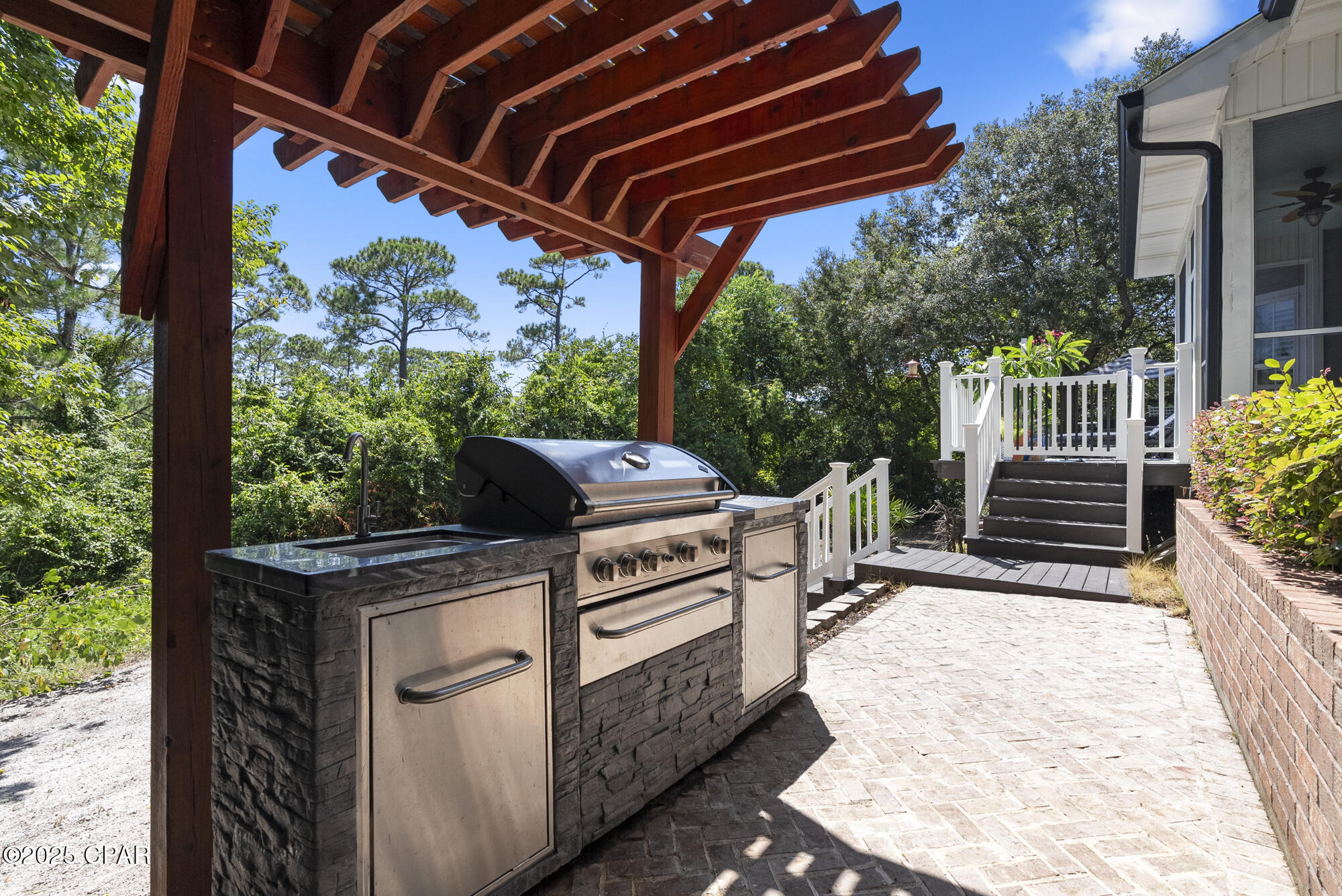 Image 40 For 16237 Innerarity Point Road