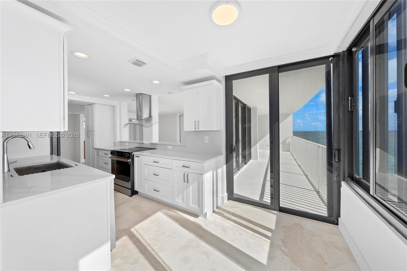 Homes for sale in South Palm Beach, FL | 3590 S Ocean Blvd #908, South Palm Beach, FL 33480 | MLS# A11942991