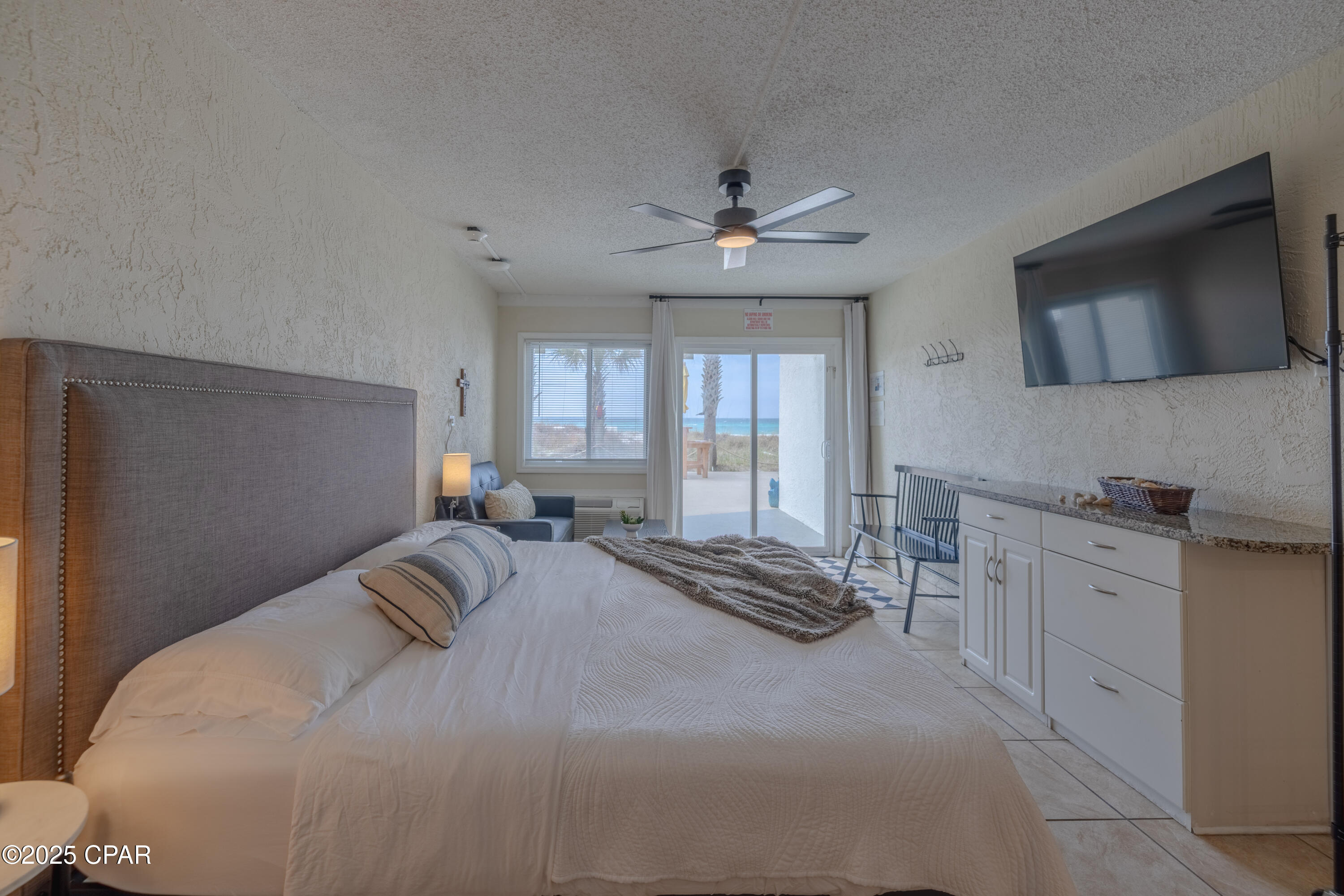 Image 18 For 15617 Front Beach Road C15