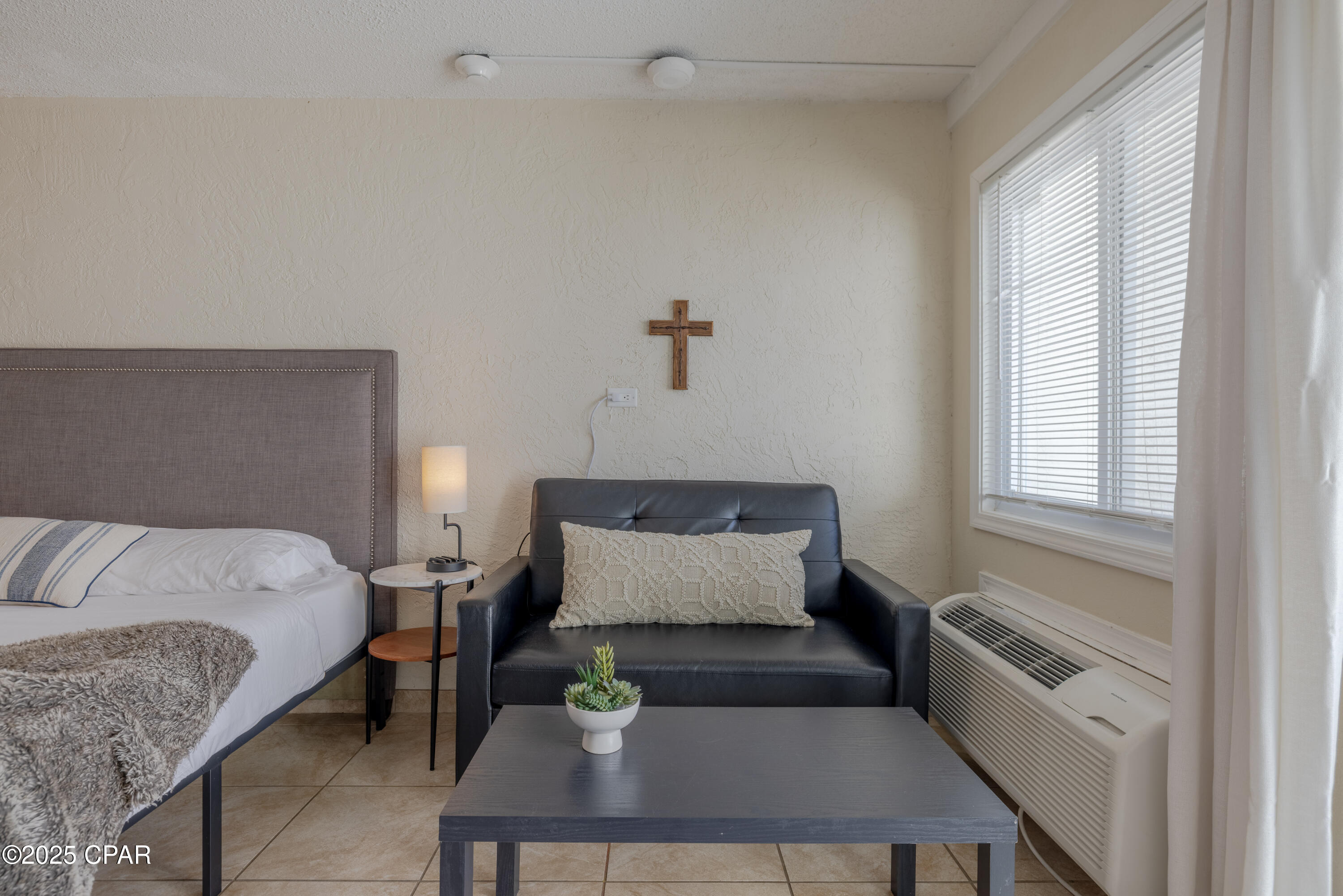 Image 8 For 15617 Front Beach Road C15