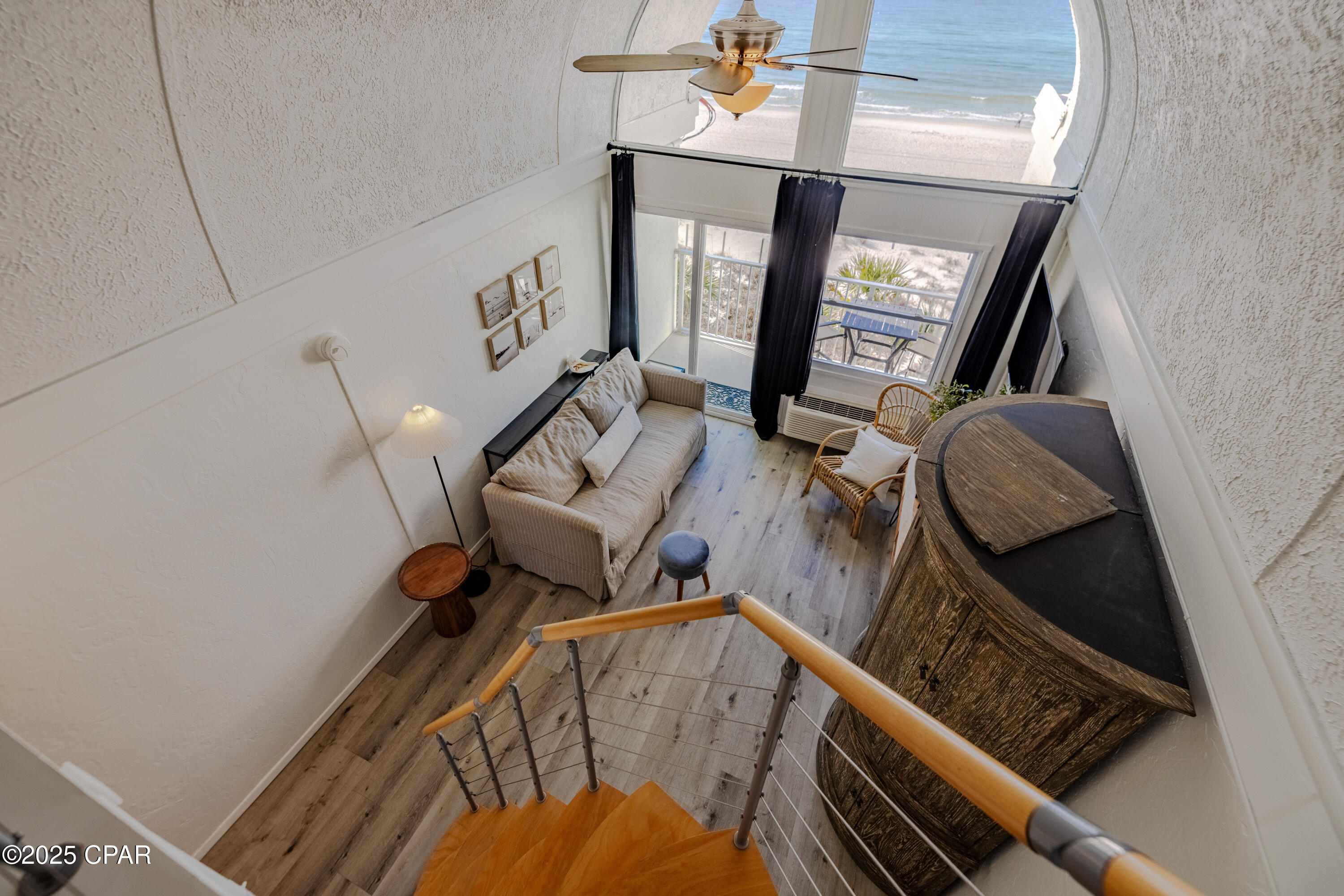 Image 11 For 15617 Front Beach  313