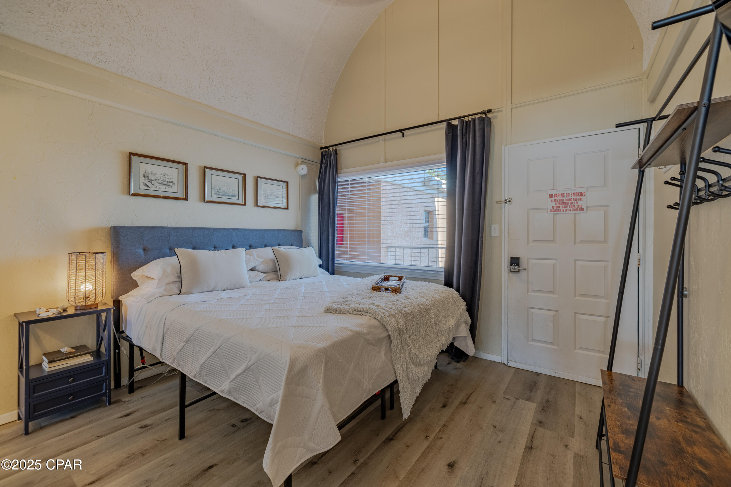 Image 21 For 15617 Front Beach  313