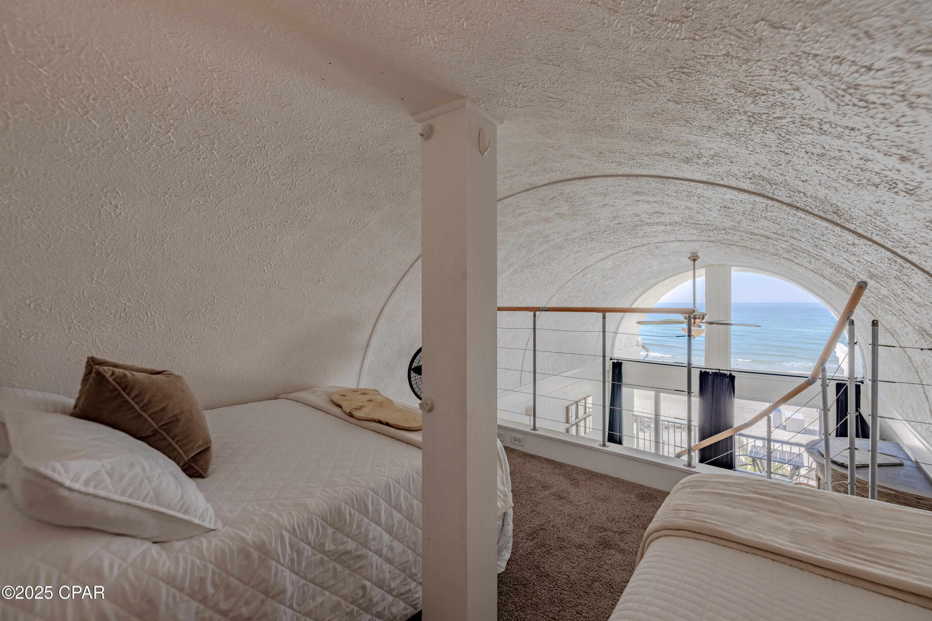 Image 24 For 15617 Front Beach  313