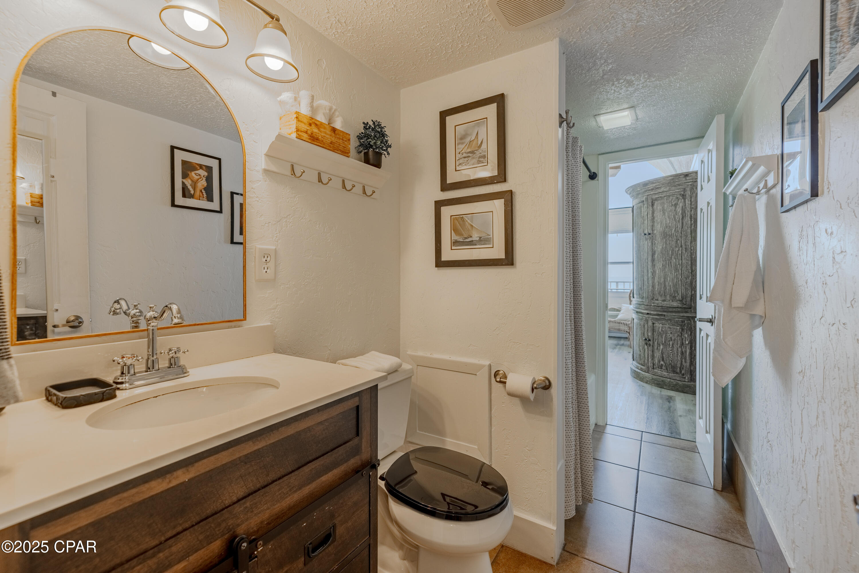 Image 25 For 15617 Front Beach  313