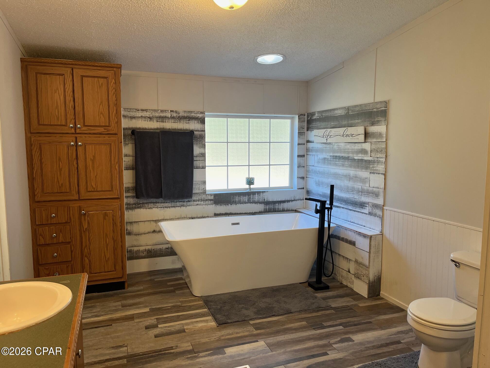 Image 12 For 5894 Jasper Road