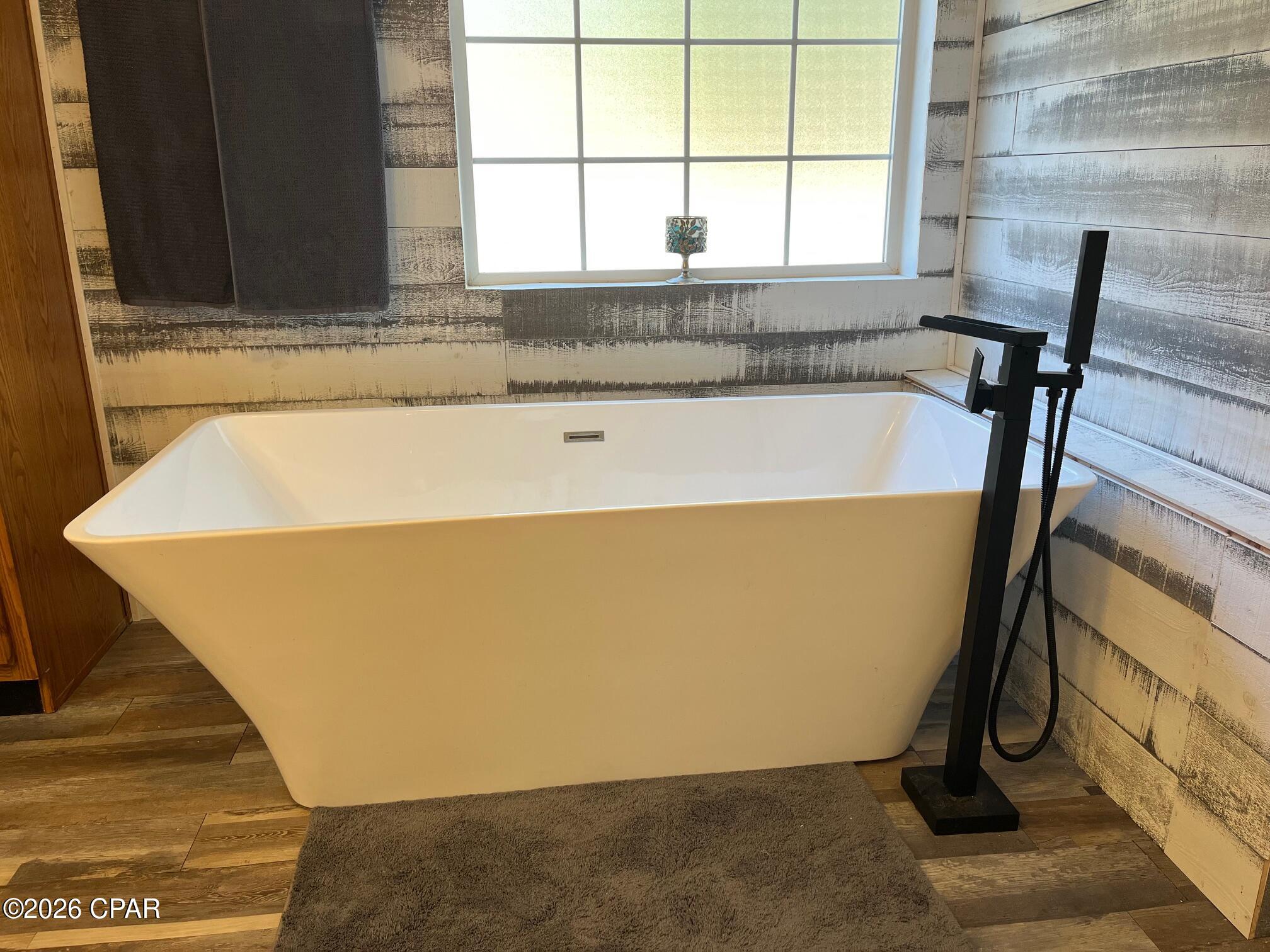 Image 13 For 5894 Jasper Road