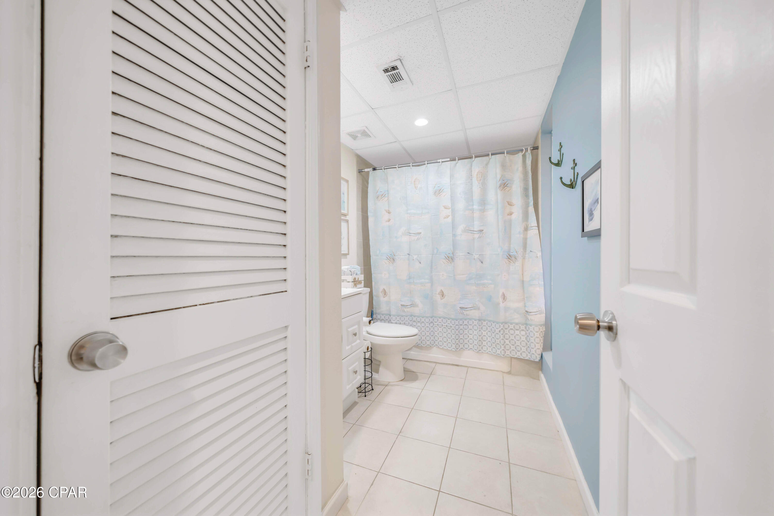 Image 13 For 6903 Lagoon Drive 27