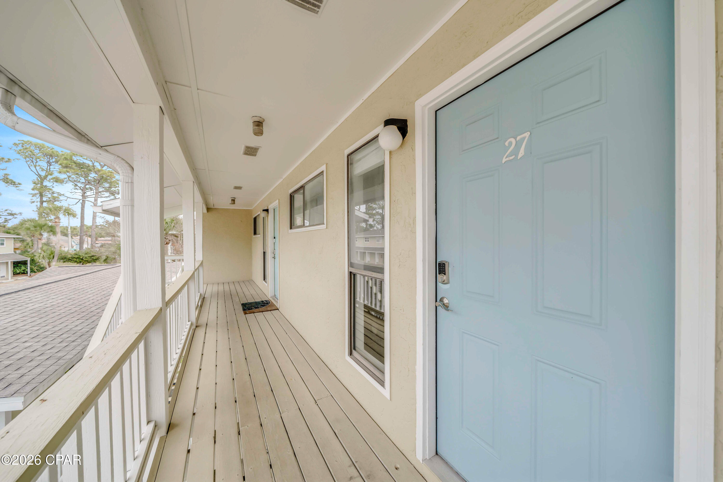 Image 21 For 6903 Lagoon Drive 27