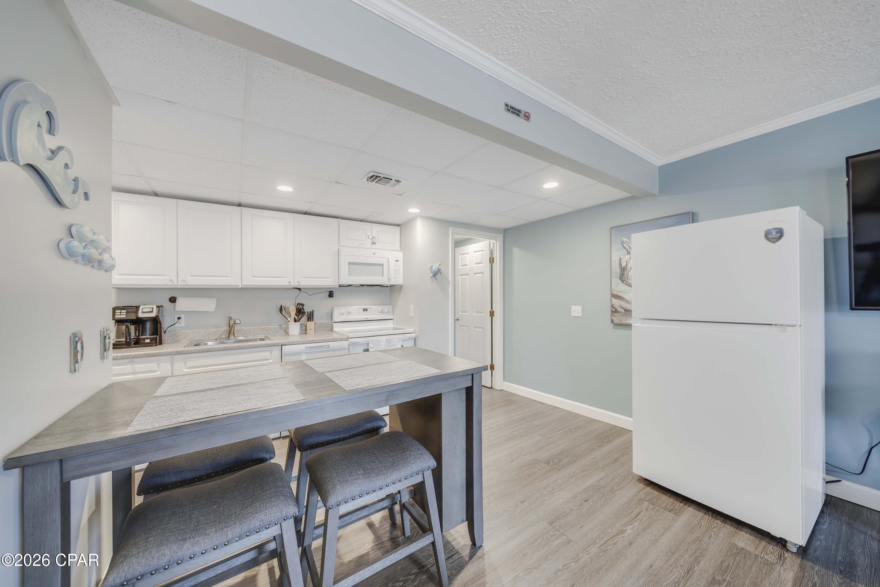 Image 5 For 6903 Lagoon Drive 27