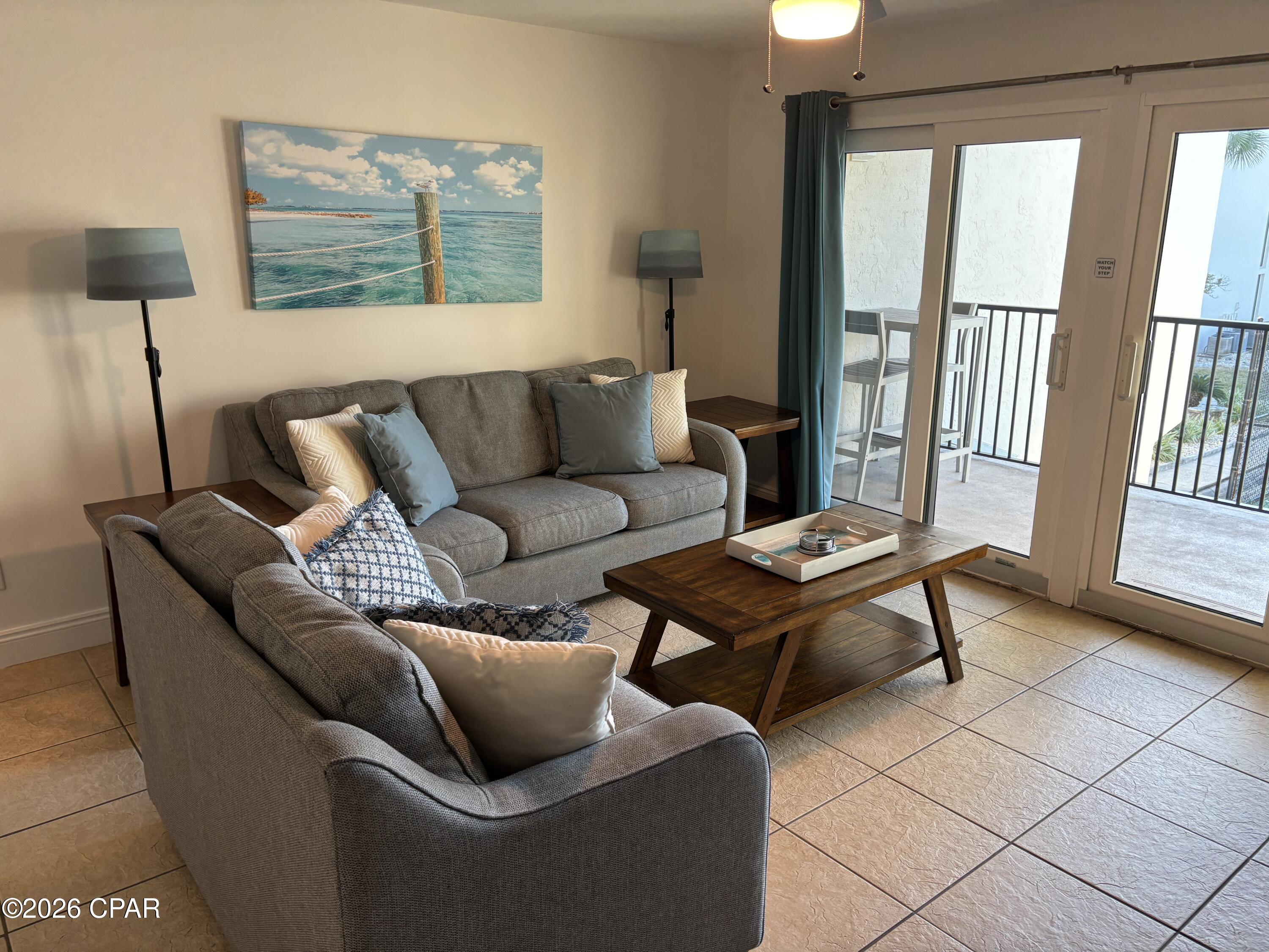 Image 12 For 8727 Thomas Drive A15