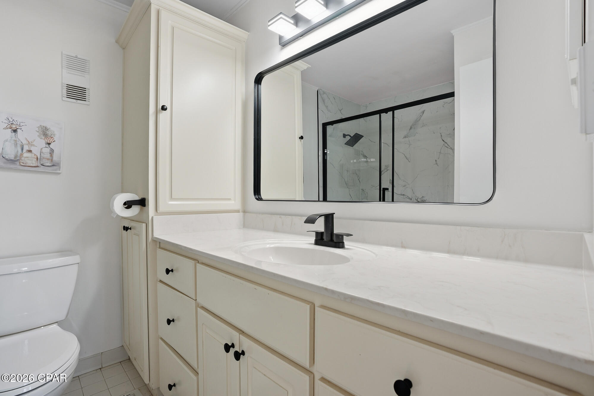 Image 17 For 8727 Thomas Drive A15