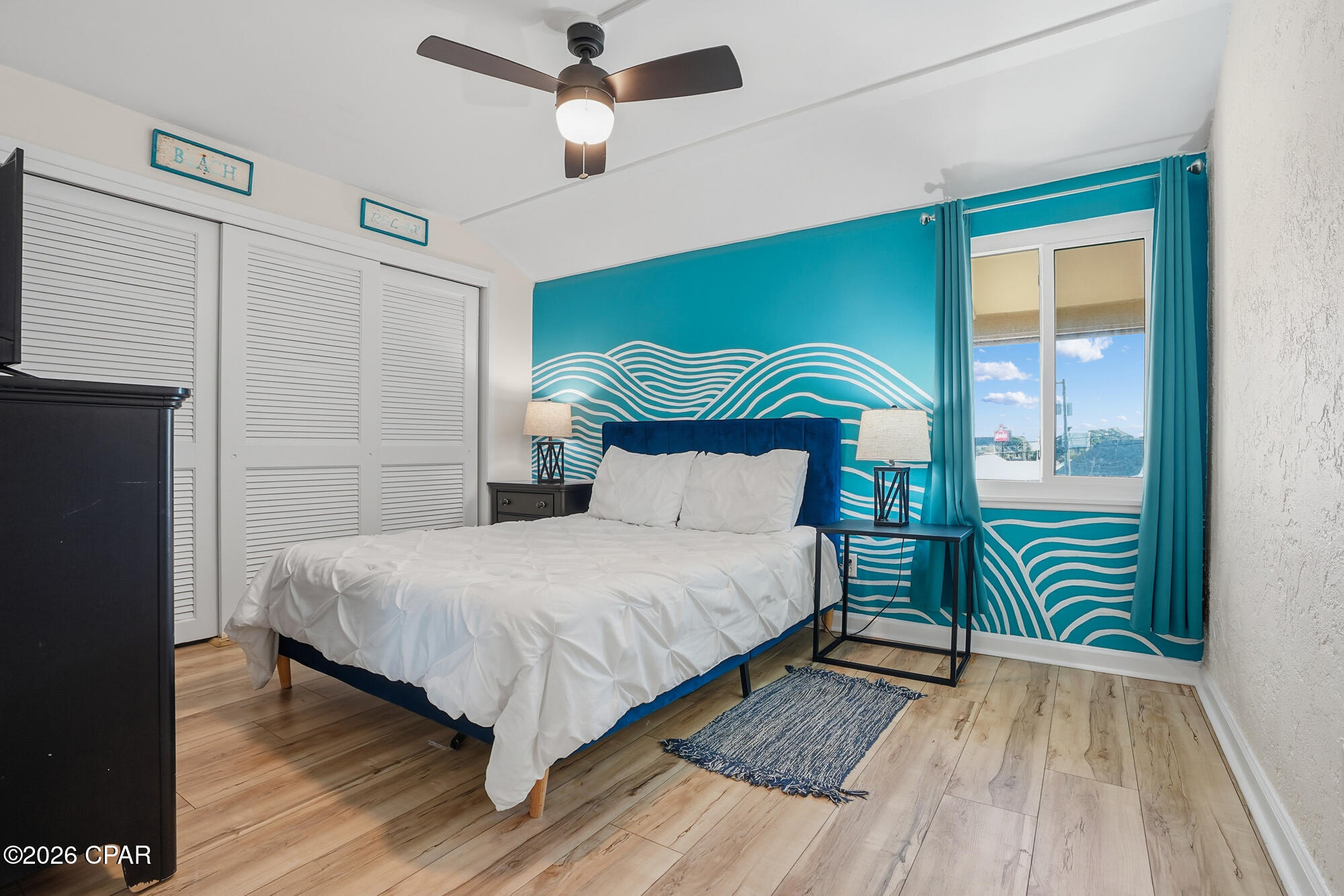 Image 26 For 8727 Thomas Drive A15