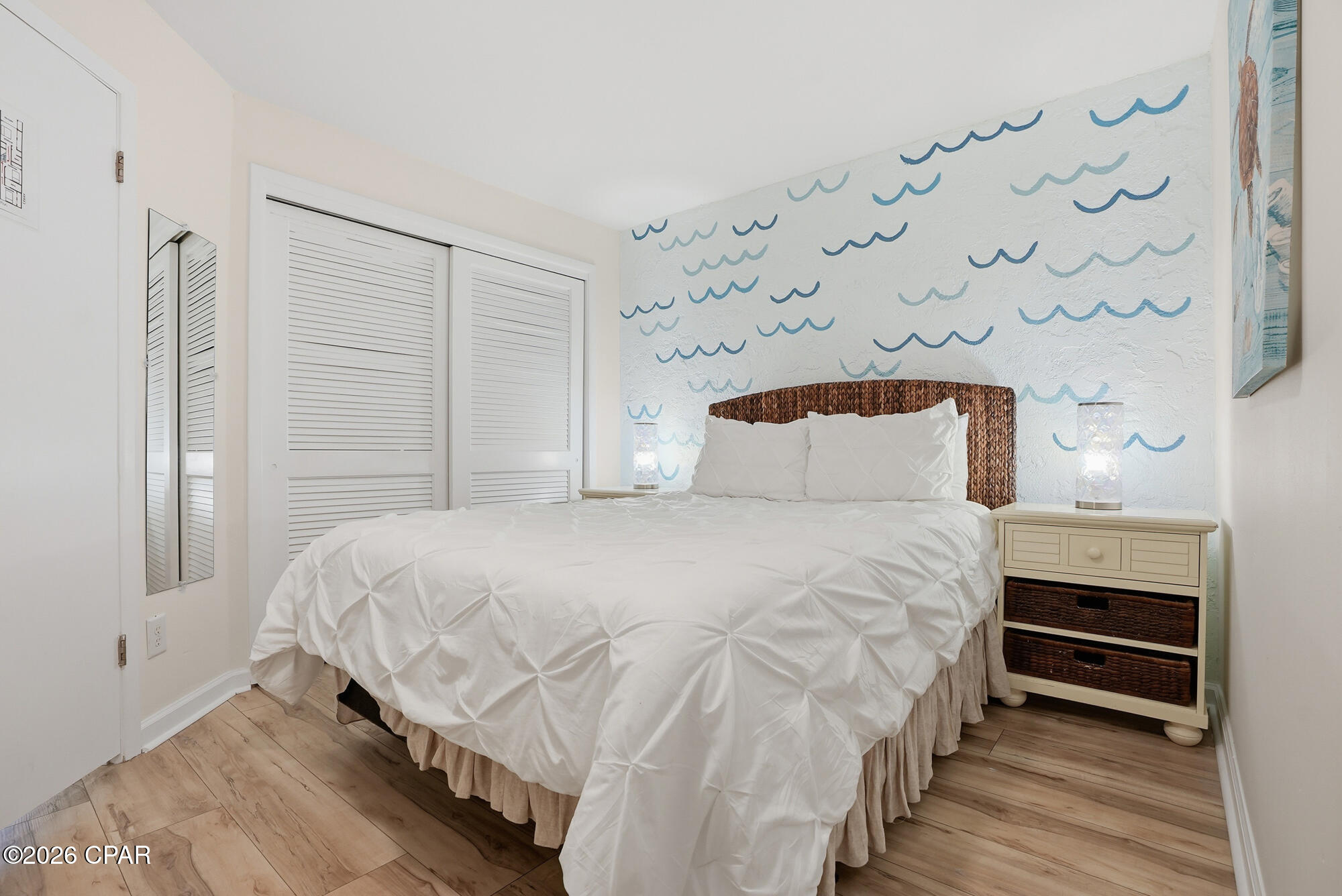 Image 30 For 8727 Thomas Drive A15