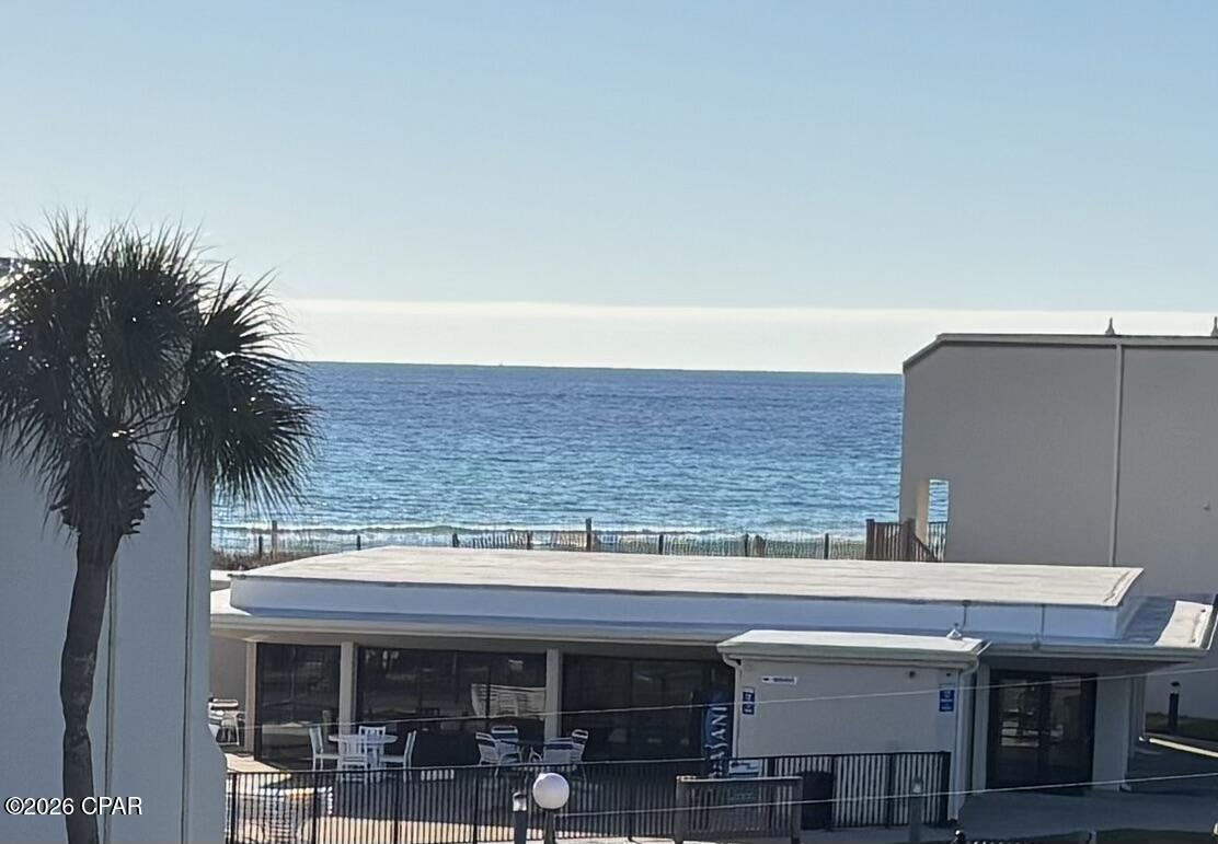 Image 35 For 8727 Thomas Drive A15