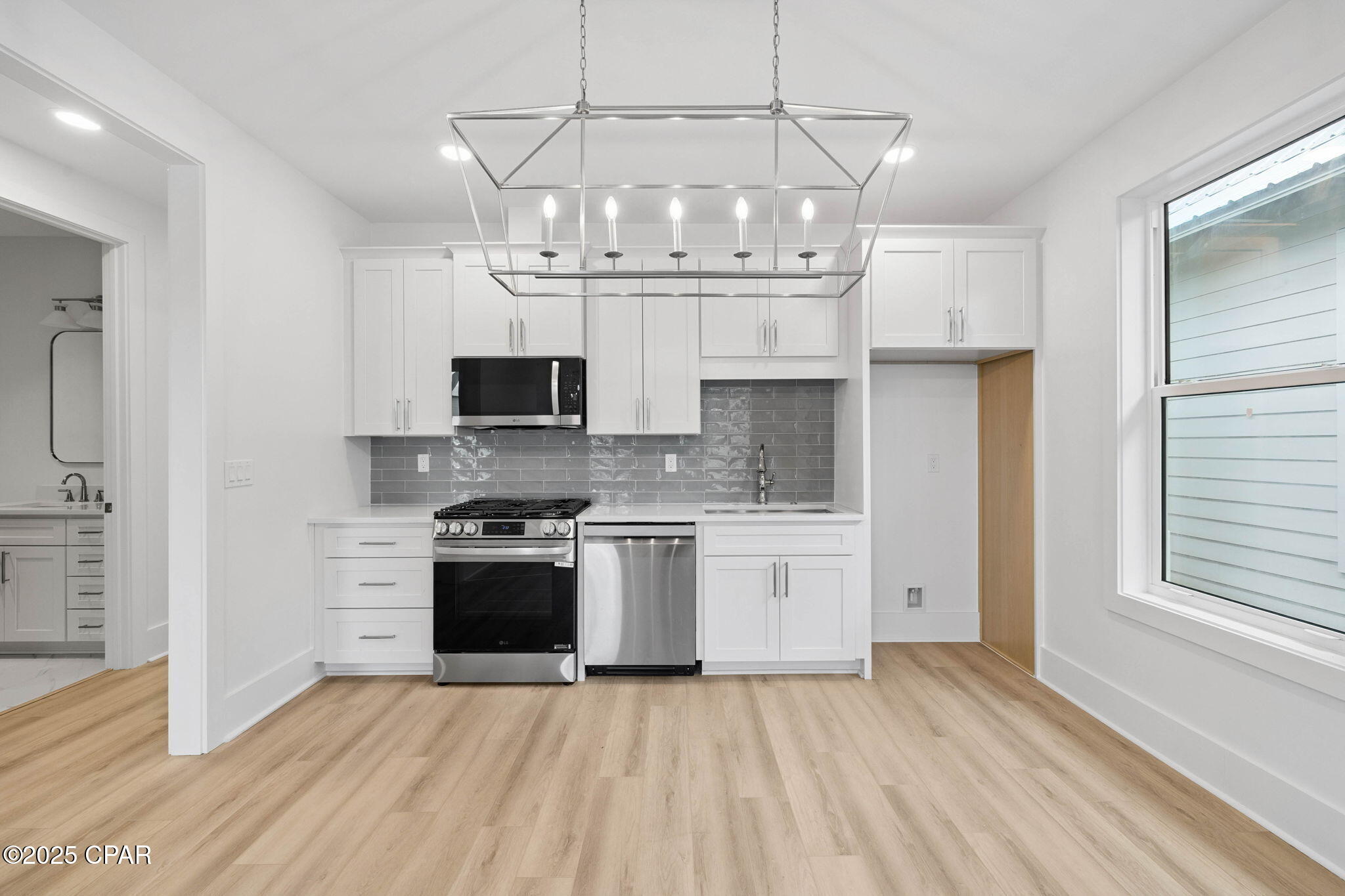 Image 19 For 256 Dockside Drive