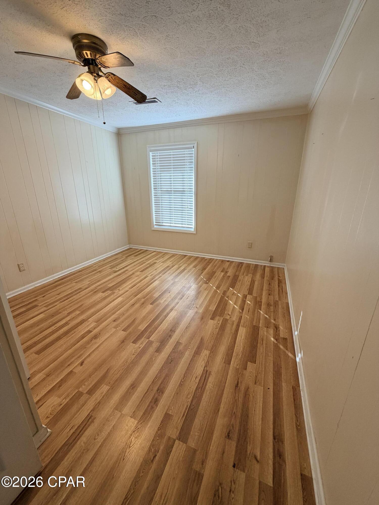 Image 12 For 2120 River Road