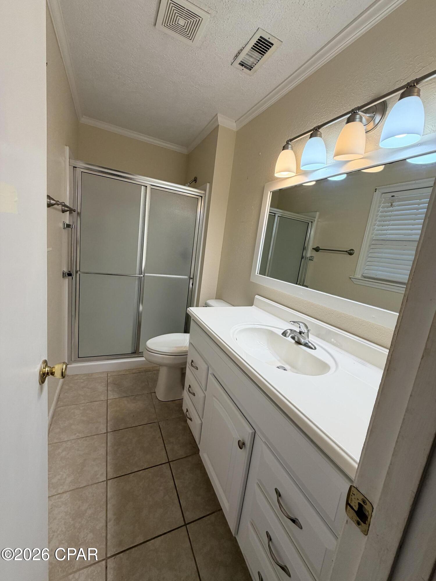 Image 7 For 2120 River Road