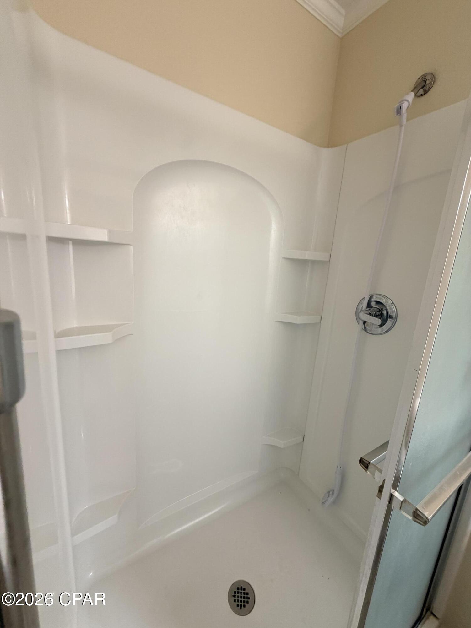 Image 8 For 2120 River Road