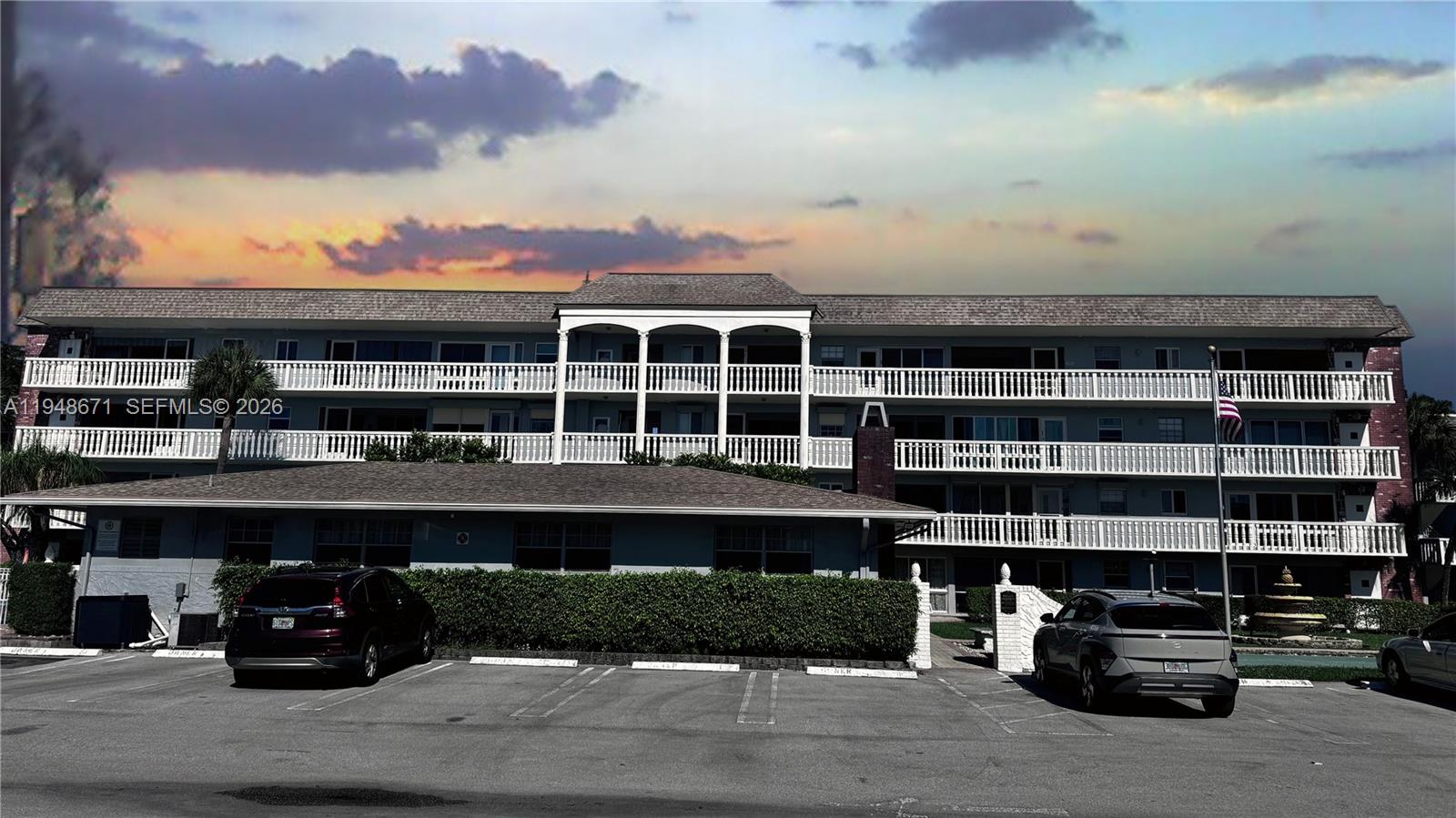 North Hampton Court Condo