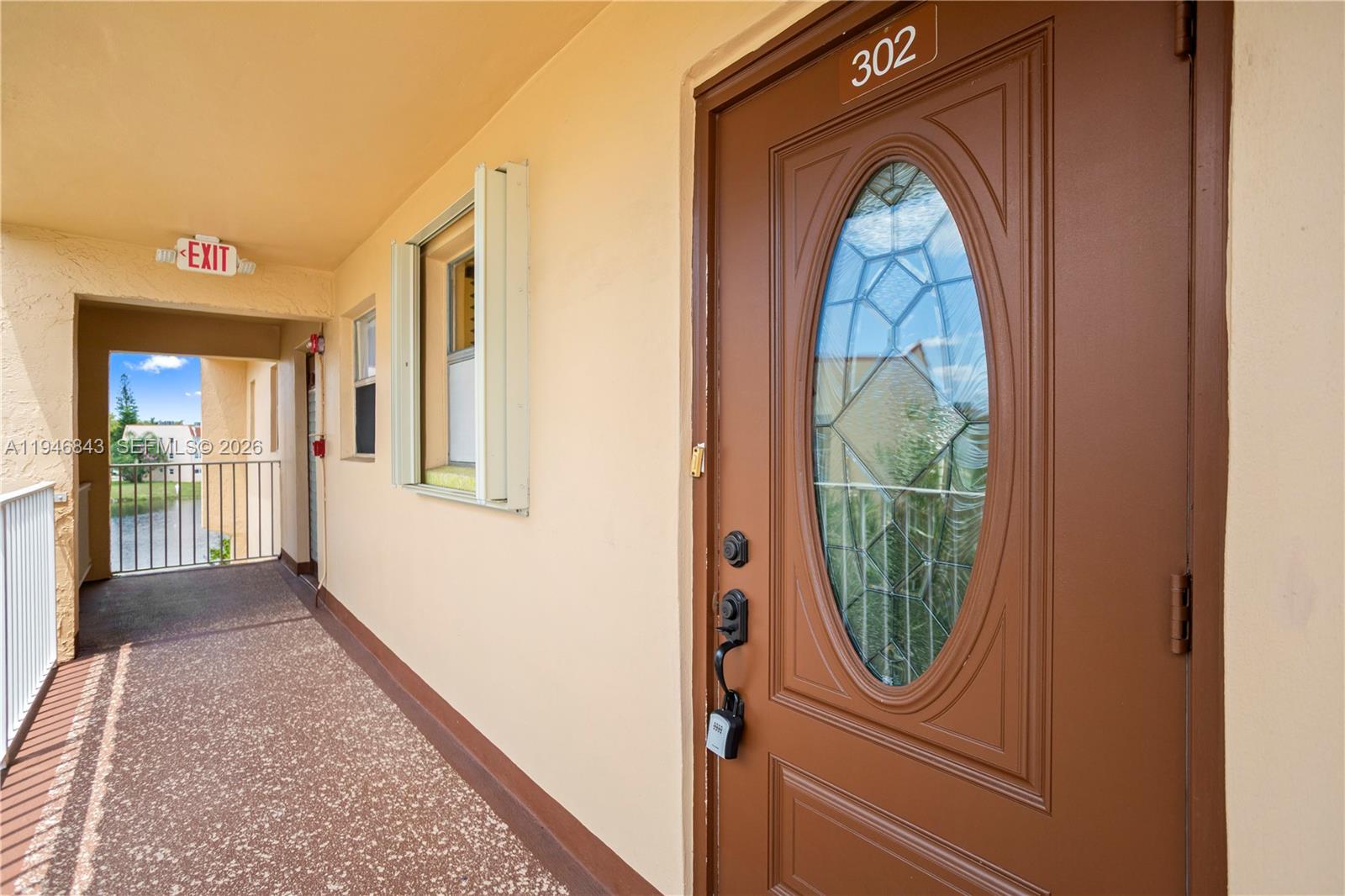 Sunrise Lakes 71 Condo