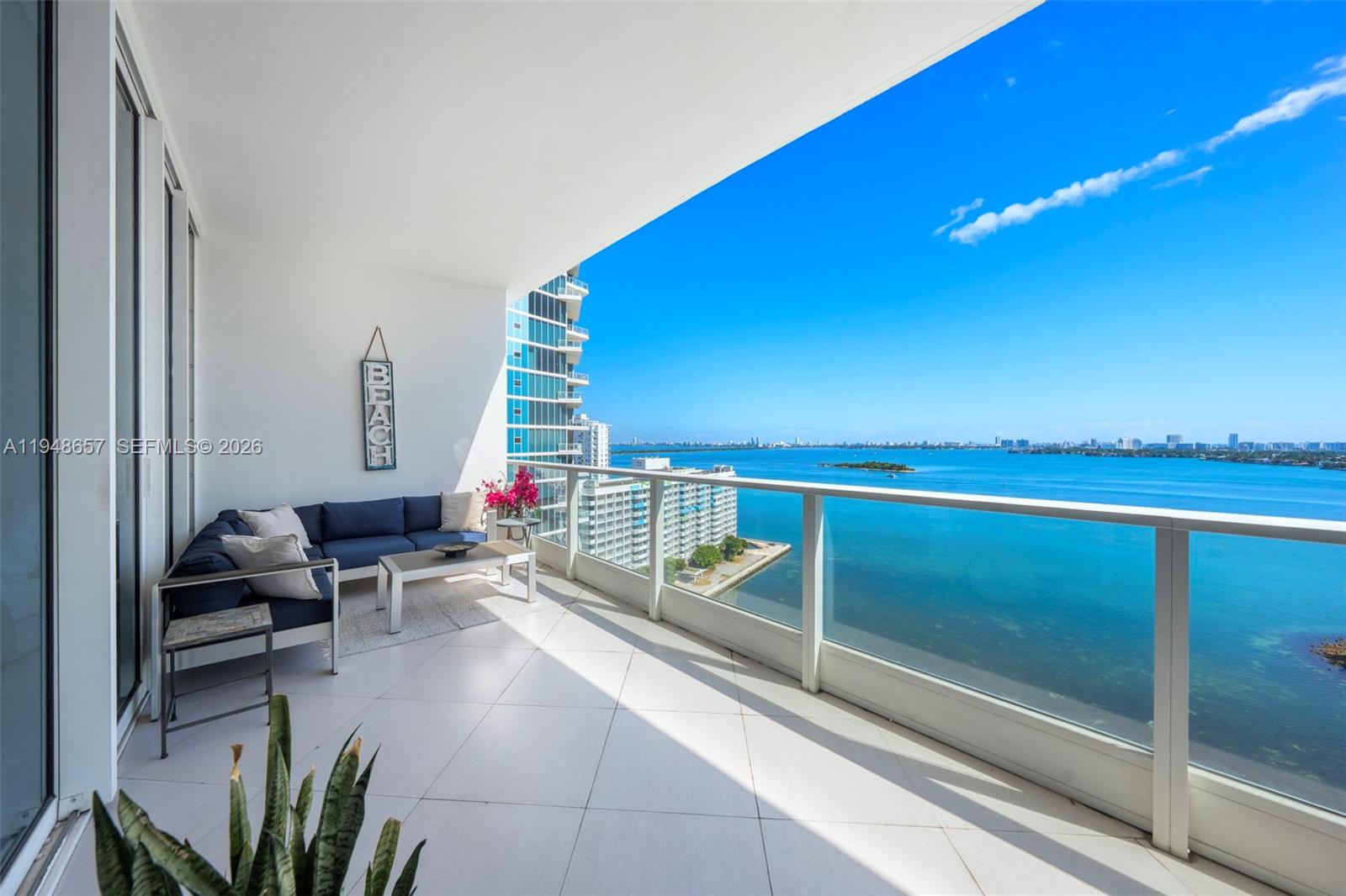 Paramount Bay Condo