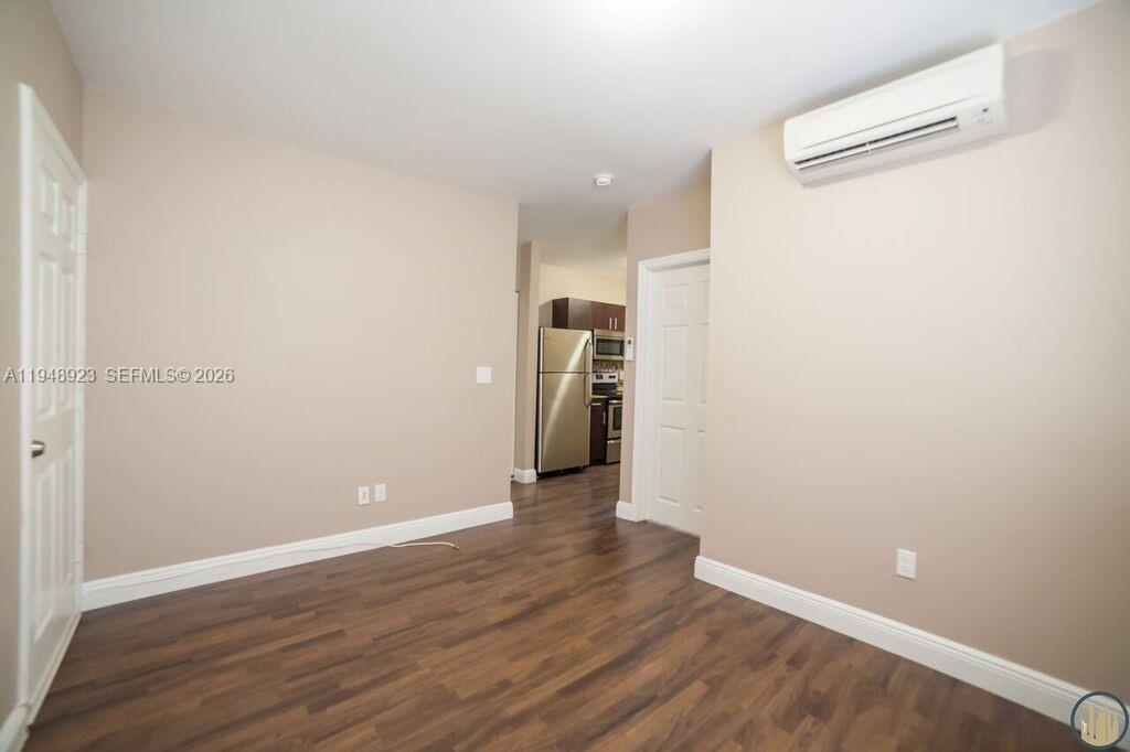 Property photo # 4