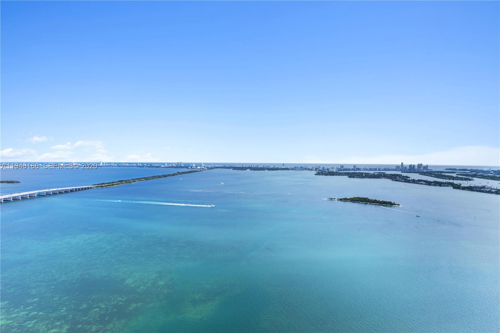 Condo for Sale in Miami, FL