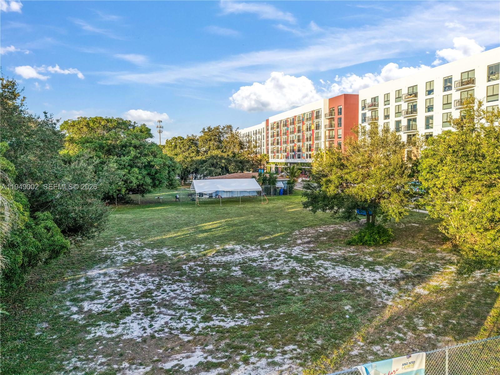 North Lauderdale