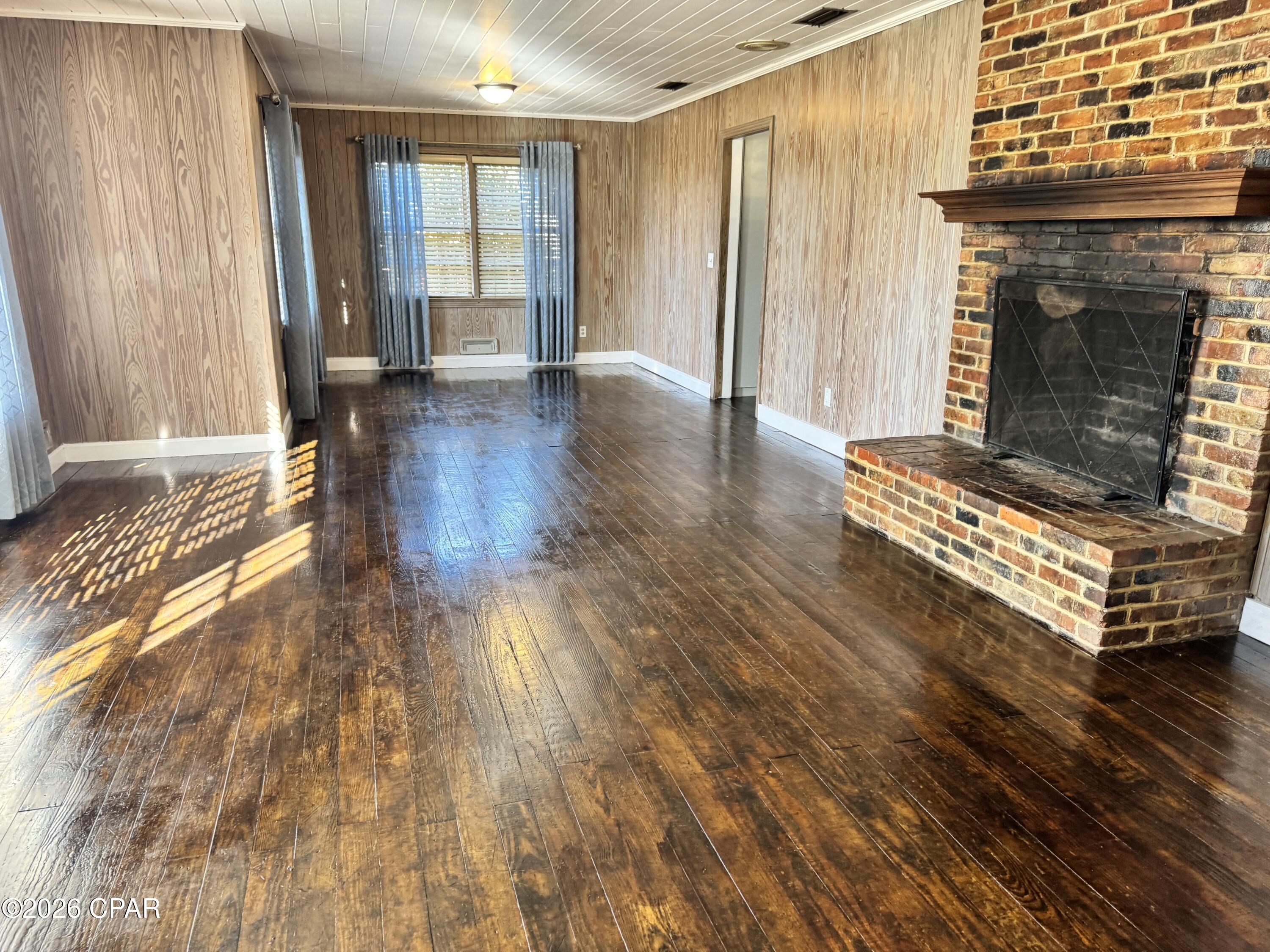 Image 19 For 15741 Pear Street