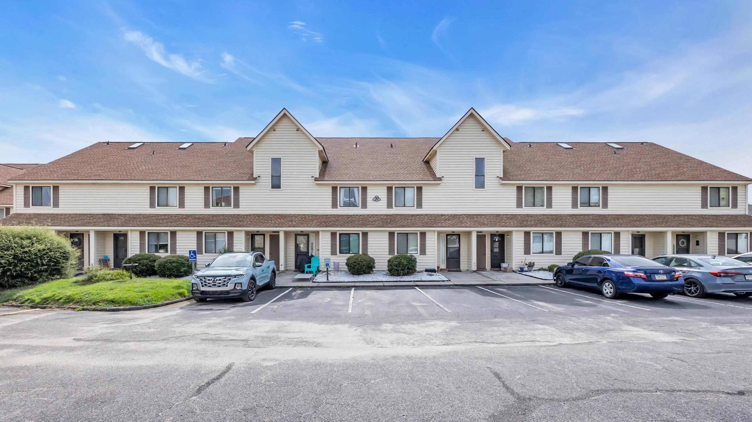 510 Fairwood Lakes Dr. UNIT 20F Myrtle Beach, SC 29588