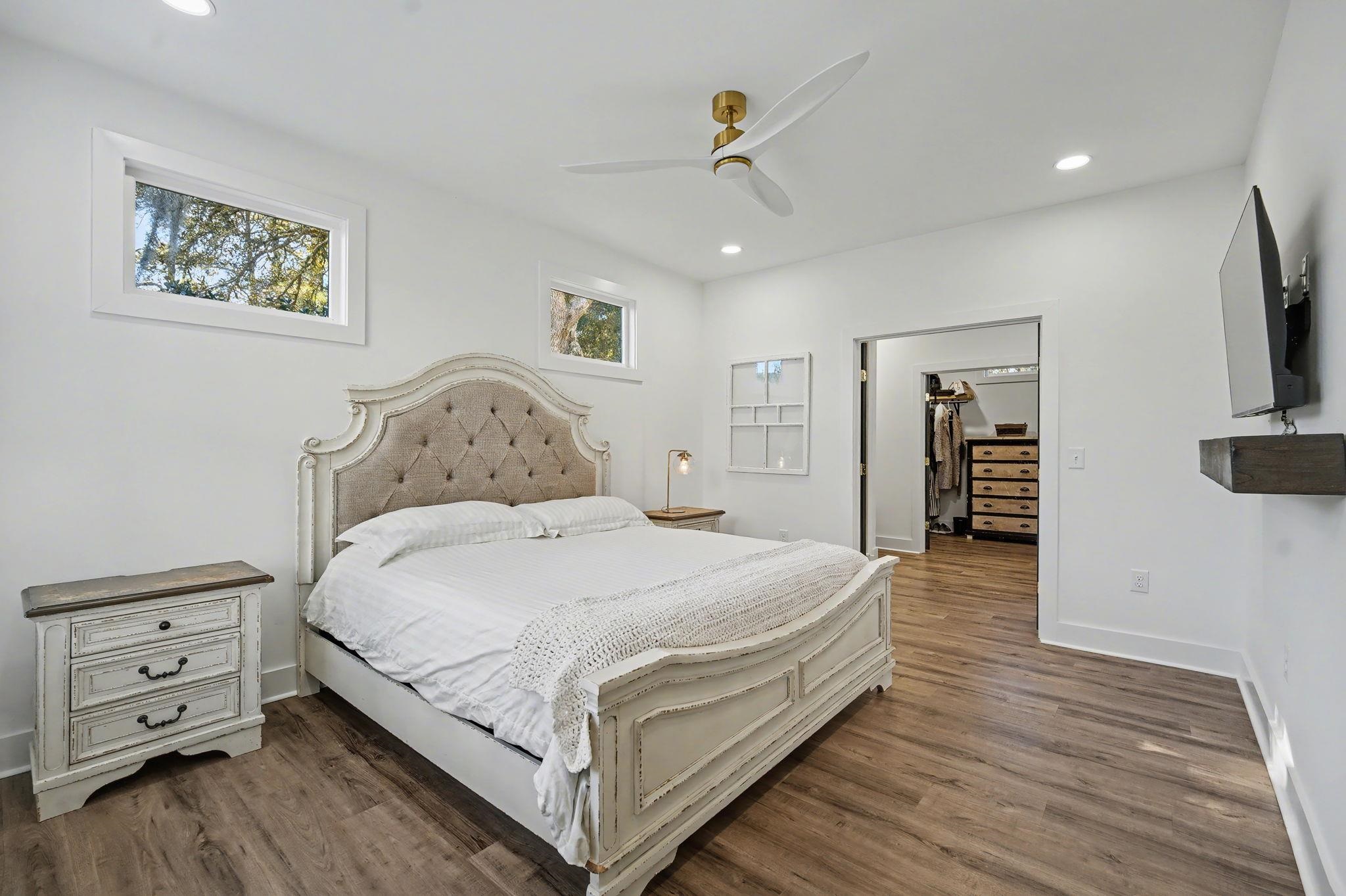 236 Brown Pelican Loop 