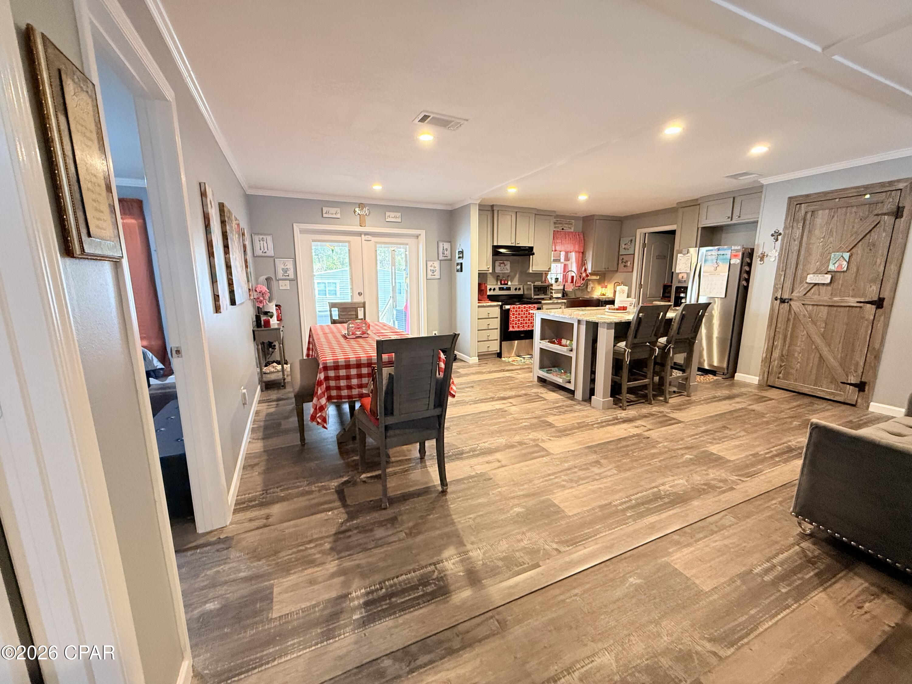 Image 5 For 128 Vestavia Street