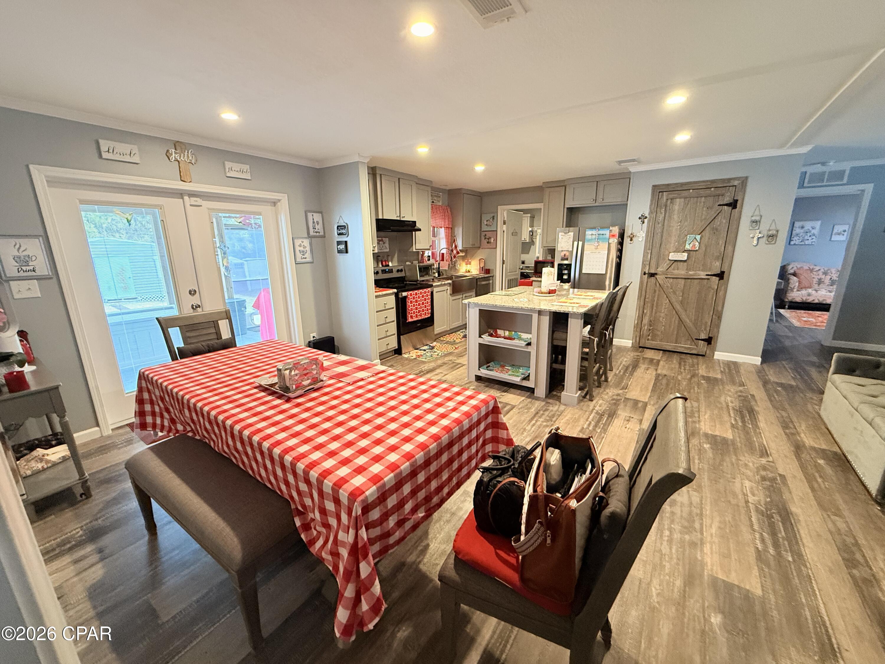 Image 7 For 128 Vestavia Street