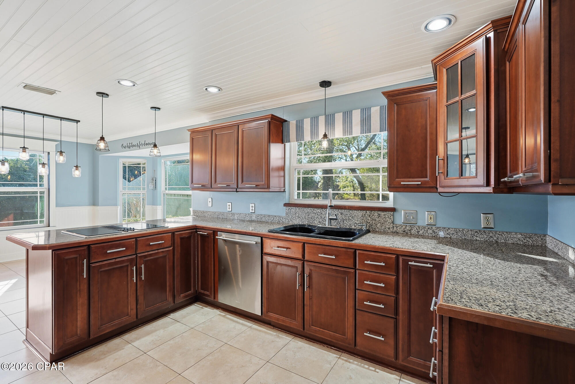 Image 12 For 7248 Lakeland Drive