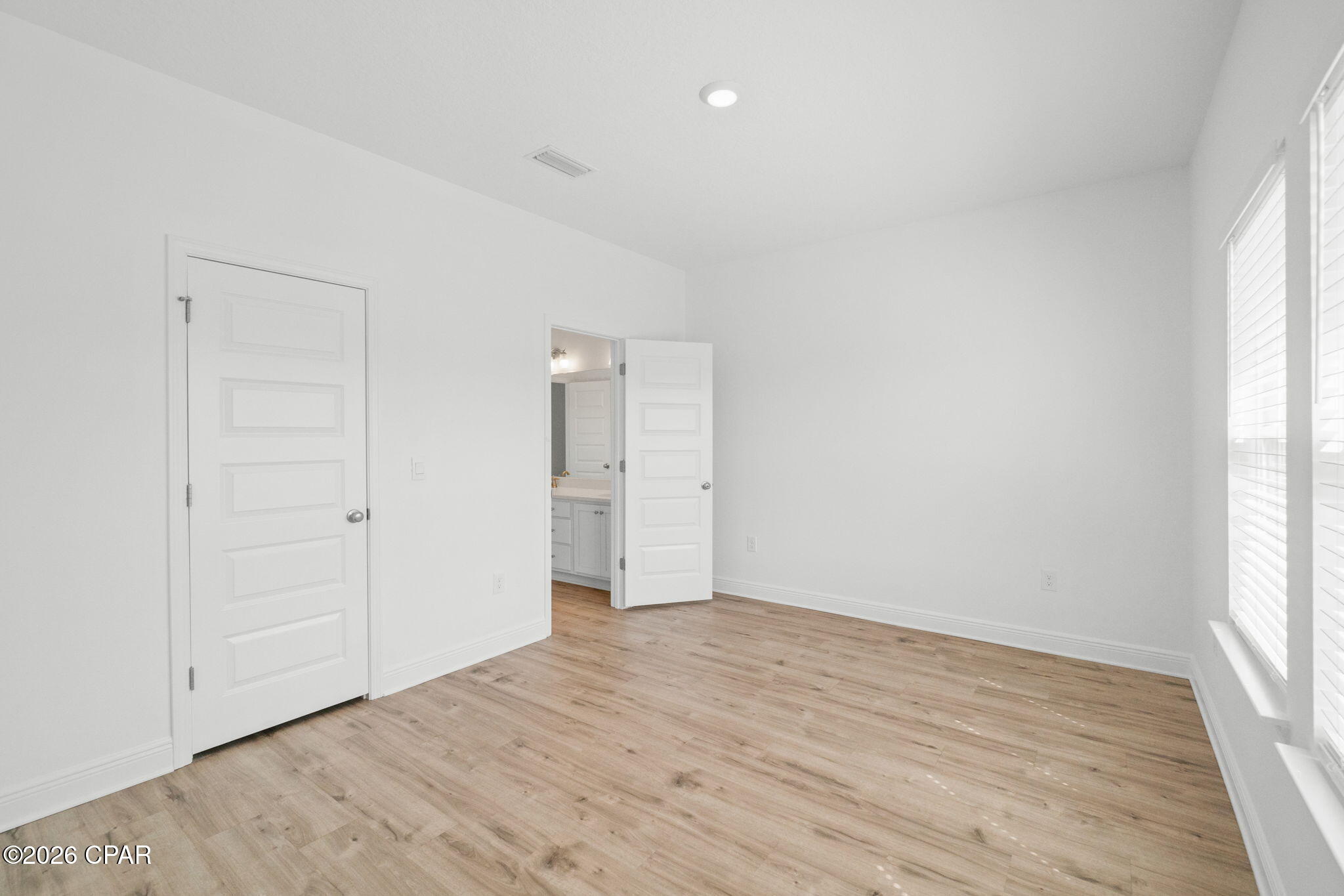 Image 32 For 171 Pine Lake Drive