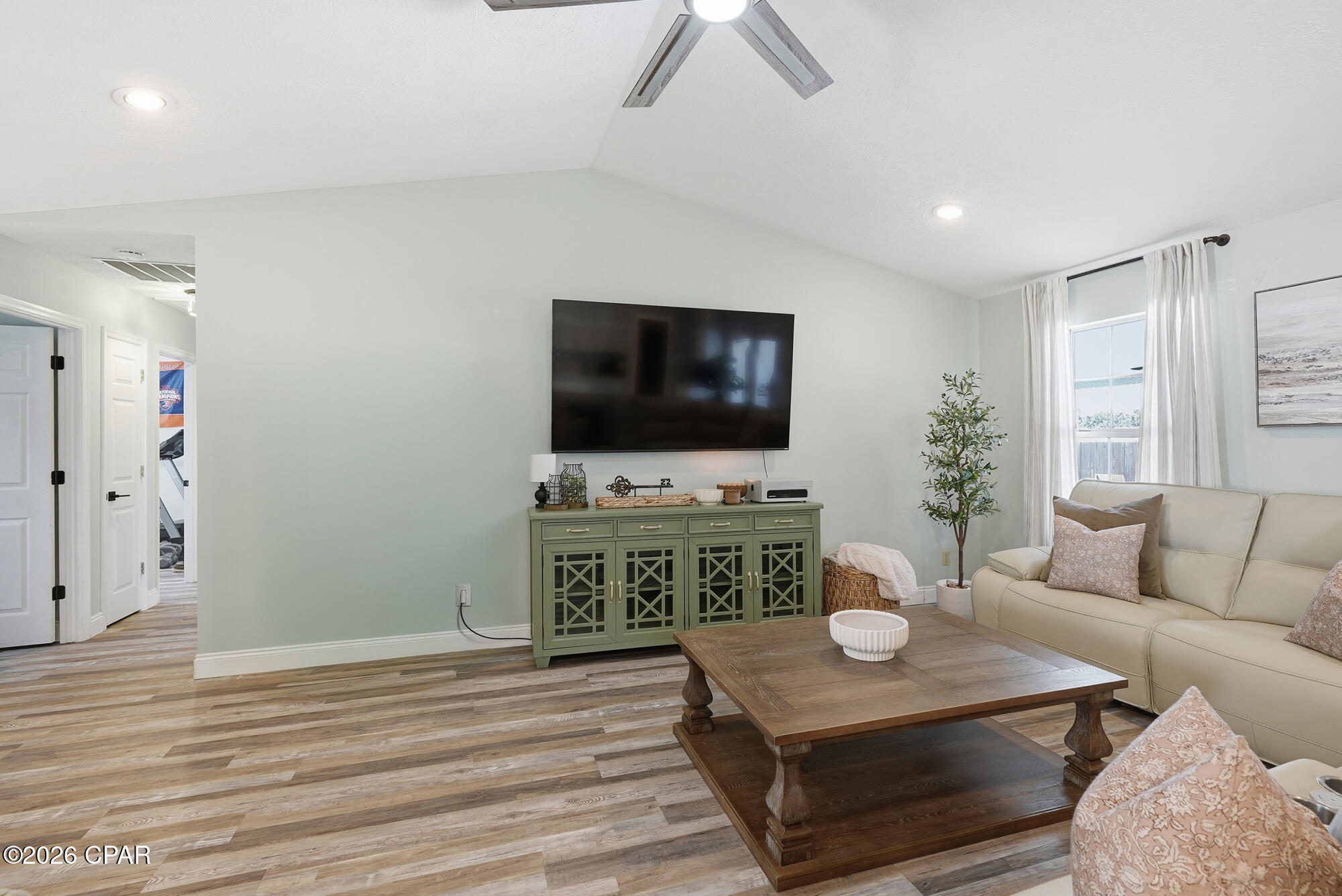 Image 17 For 206 Nancy Avenue