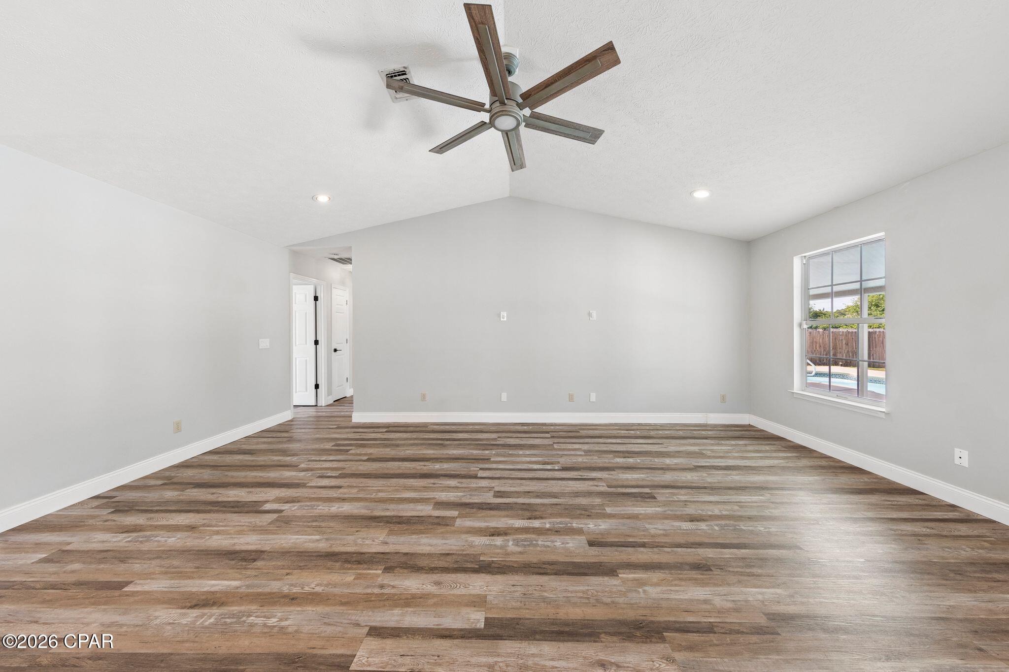 Image 19 For 206 Nancy Avenue