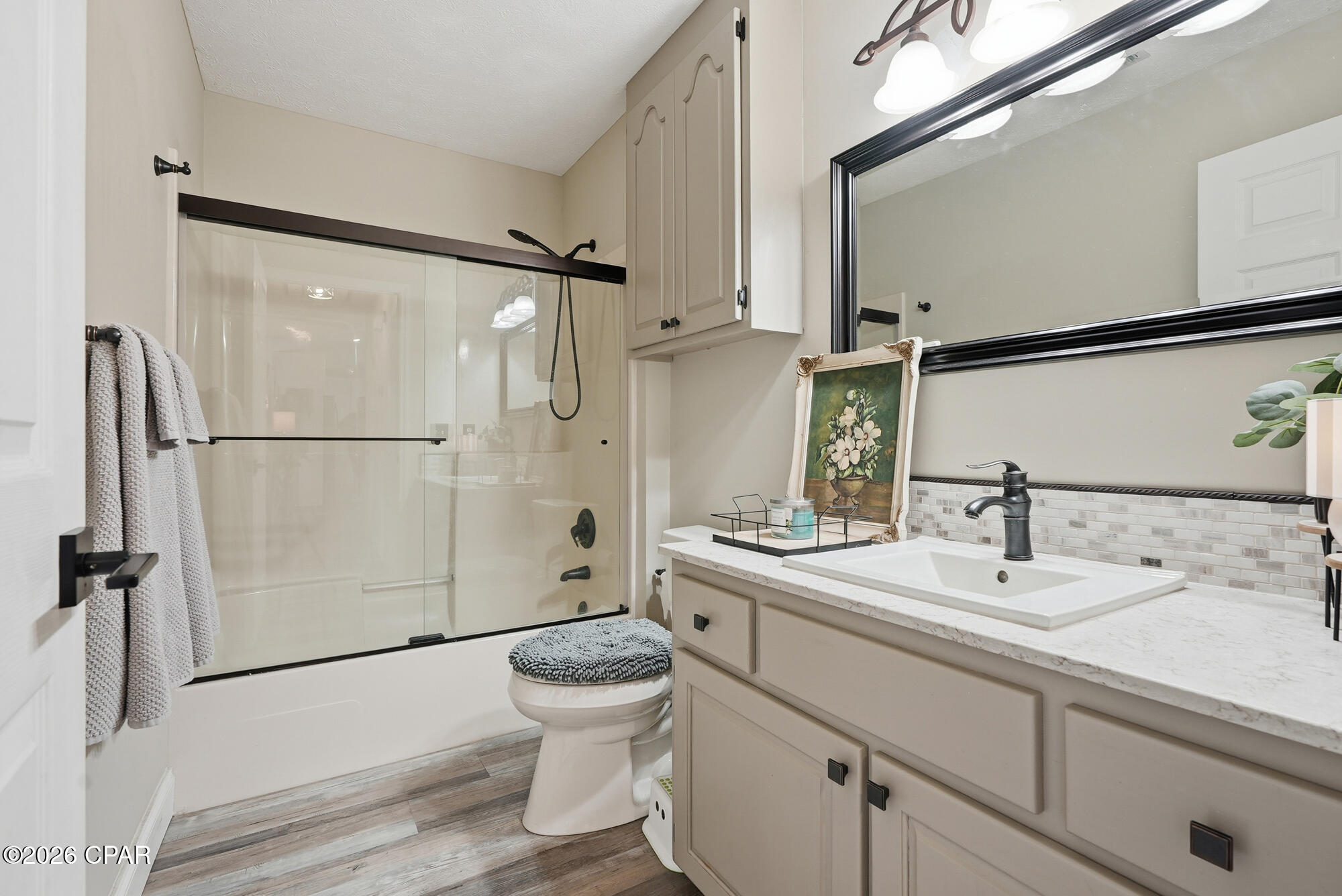 Image 27 For 206 Nancy Avenue