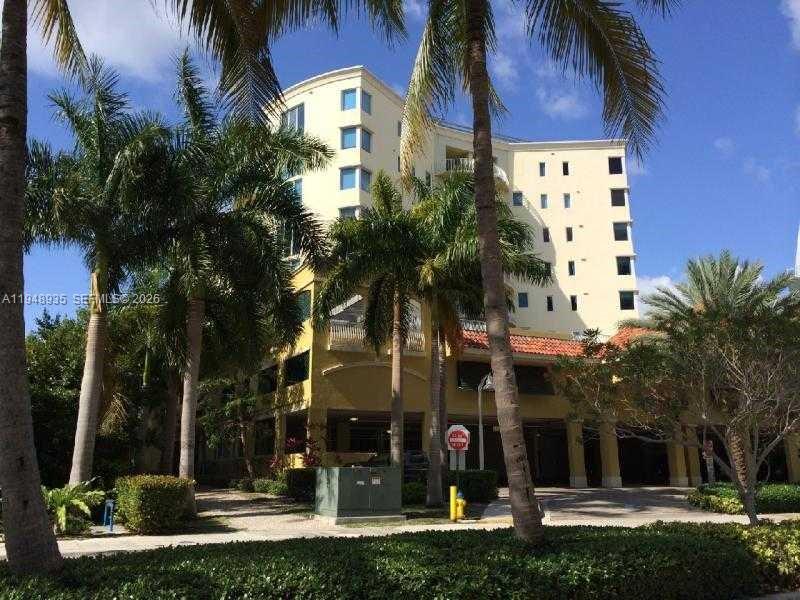 Eastside At Aventura Cond