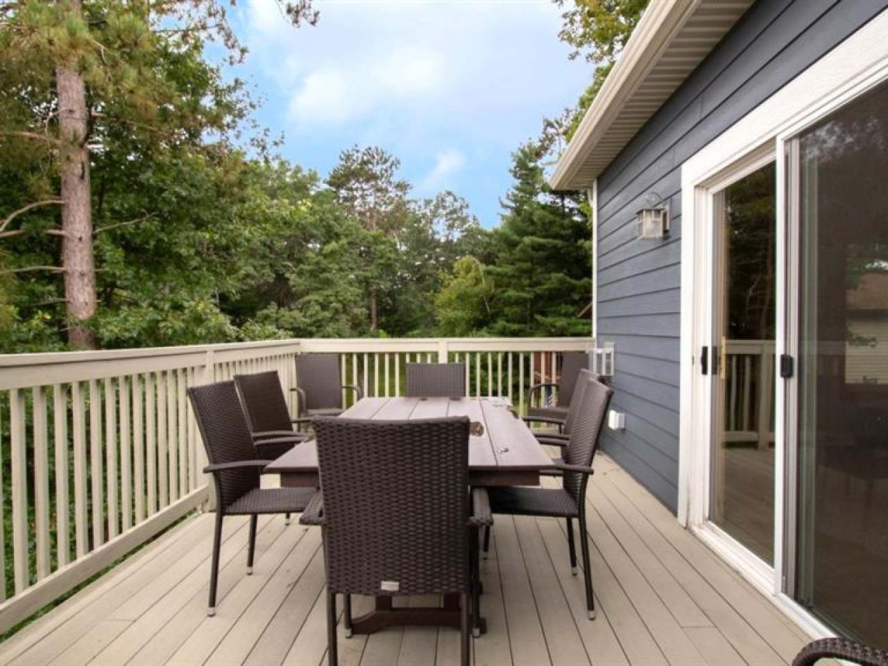 Lake Nokomis Property #6-9811 Deer Trail Rd Photo 11