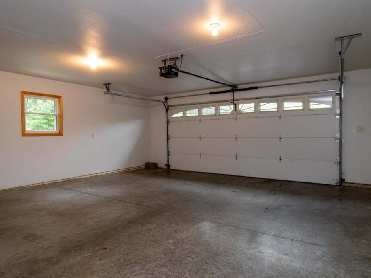 Lake Nokomis Property #6-9811 Deer Trail Rd Photo 43