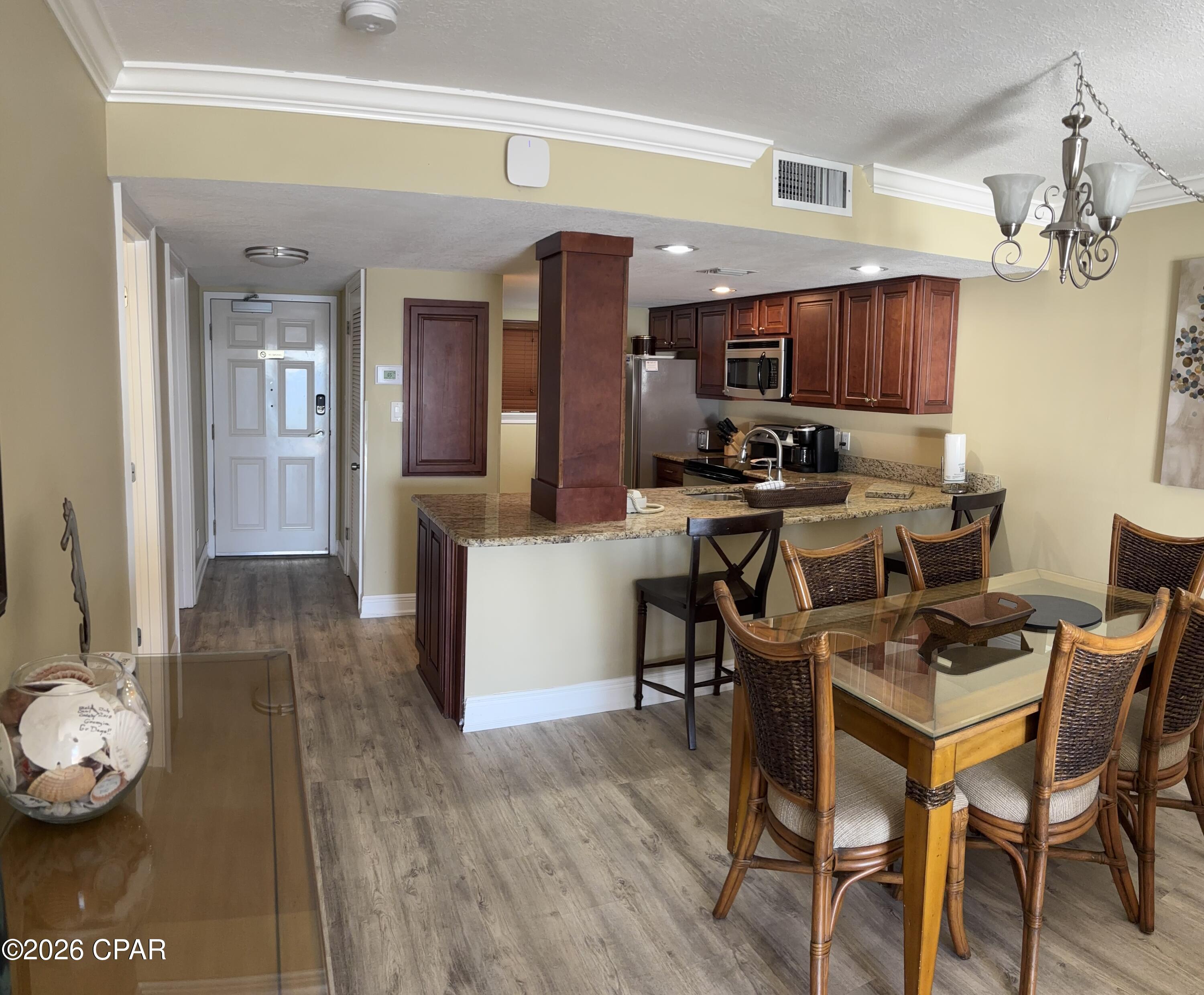 Image 4 For 4425 Thomas Drive 516