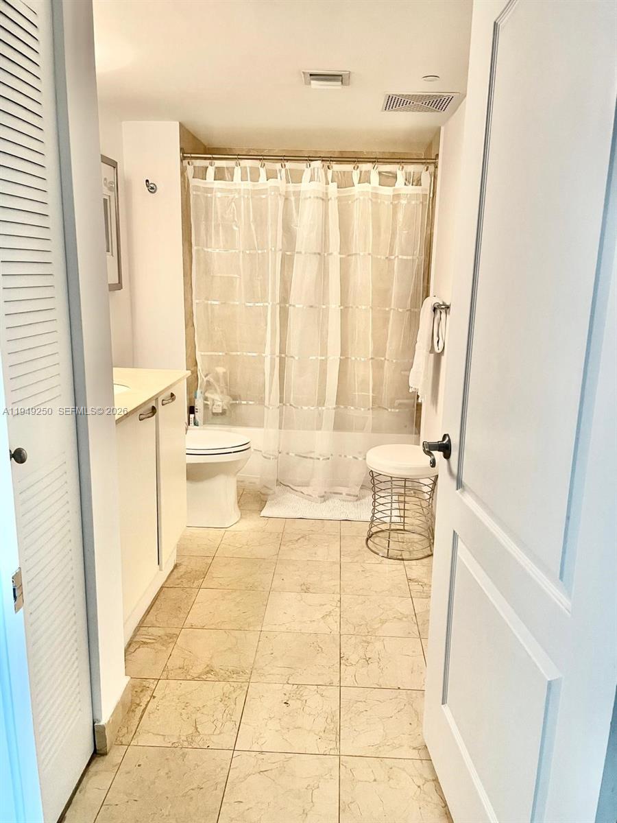 2101 Brickell Ave #2110, Miami FL 33129