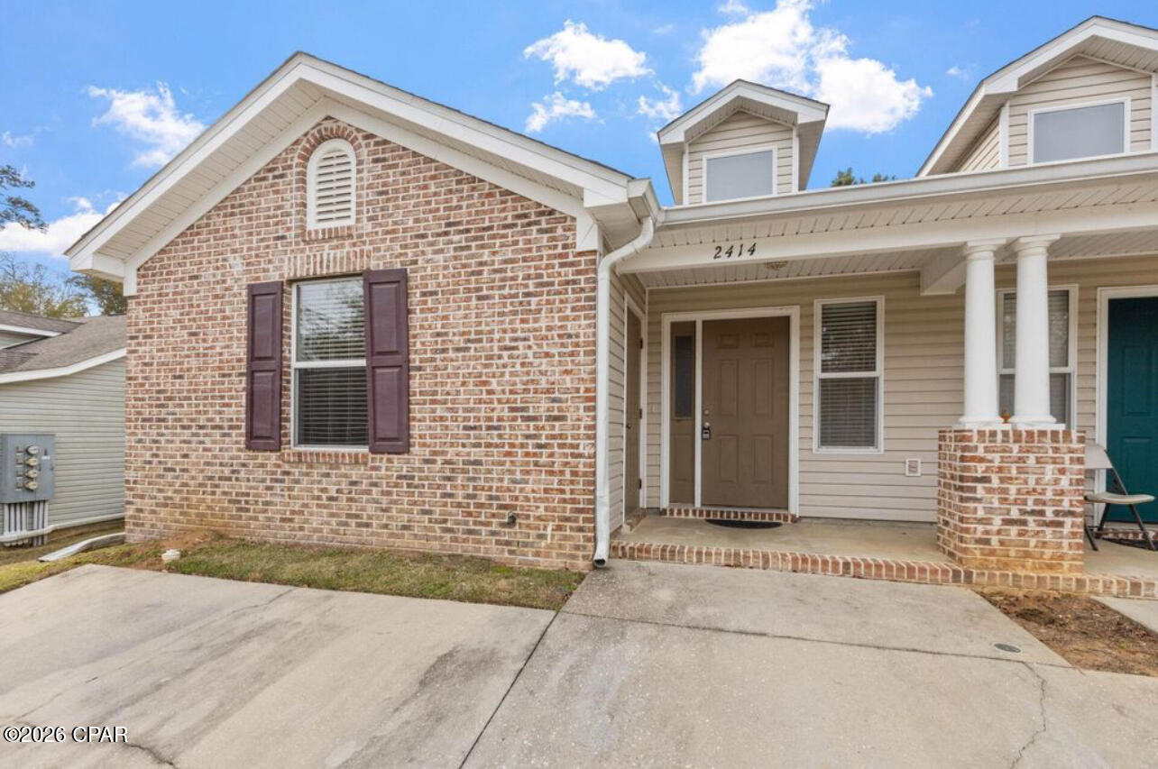 Image 2 For 2414 Quazar Circle