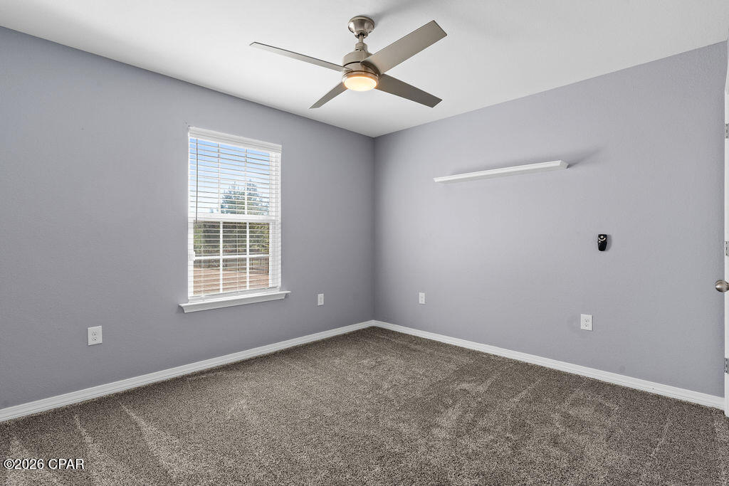 Image 19 For 561 Lakepointe Drive