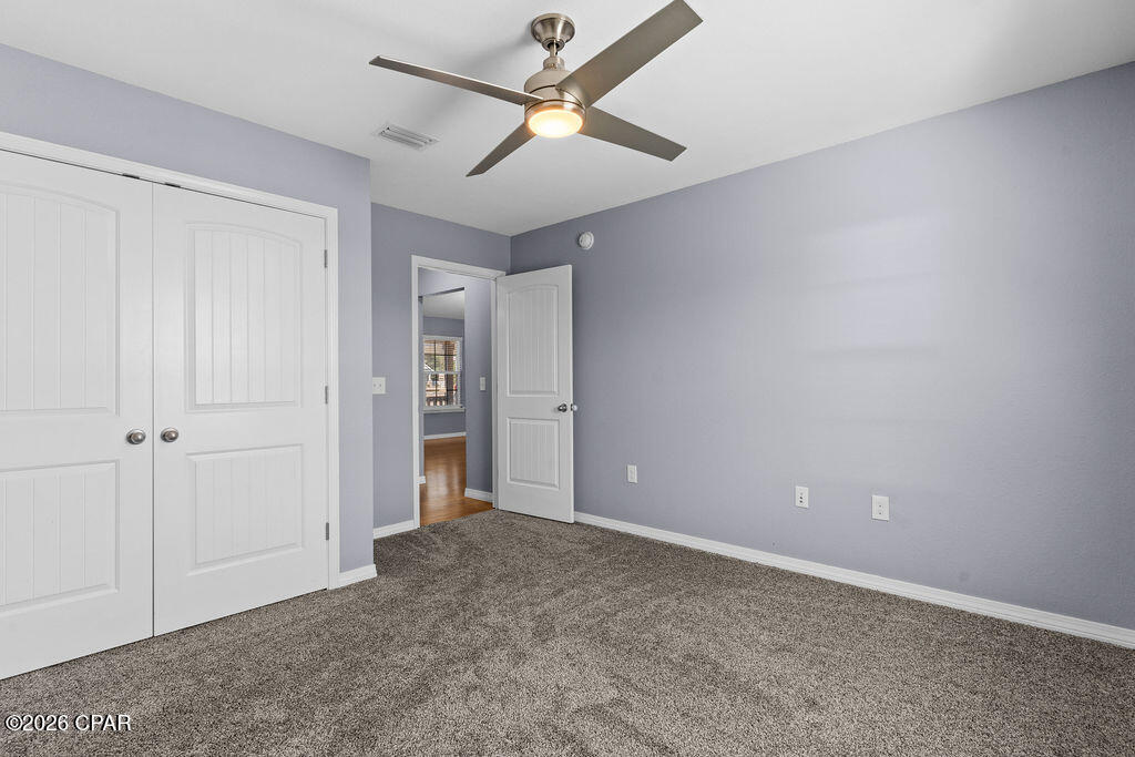 Image 20 For 561 Lakepointe Drive