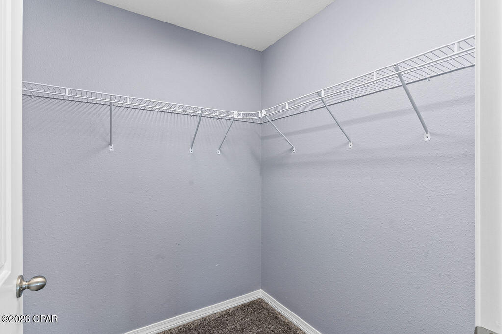 Image 23 For 561 Lakepointe Drive